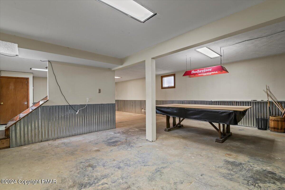 1135 Lancaster Drive