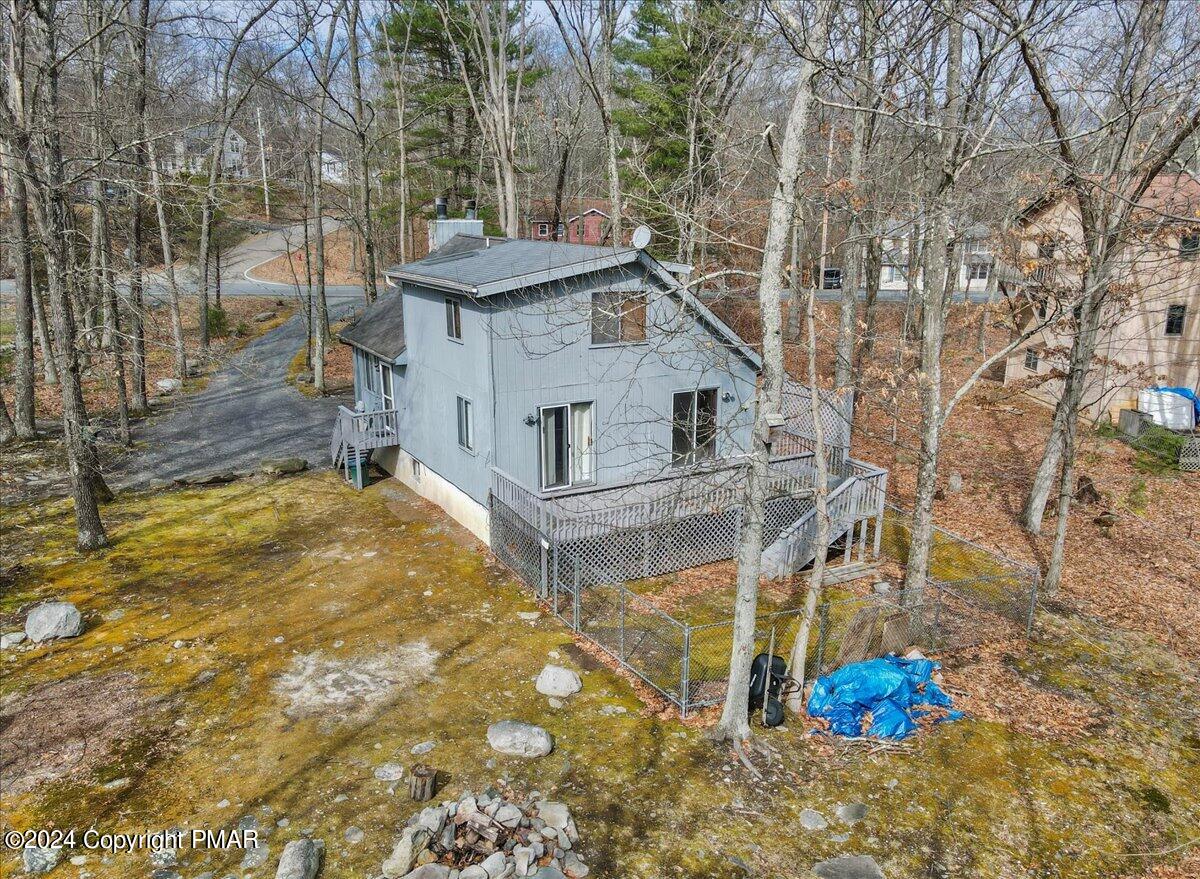 1135 Lancaster Drive