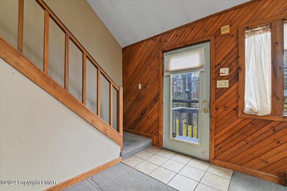 1135 Lancaster Drive