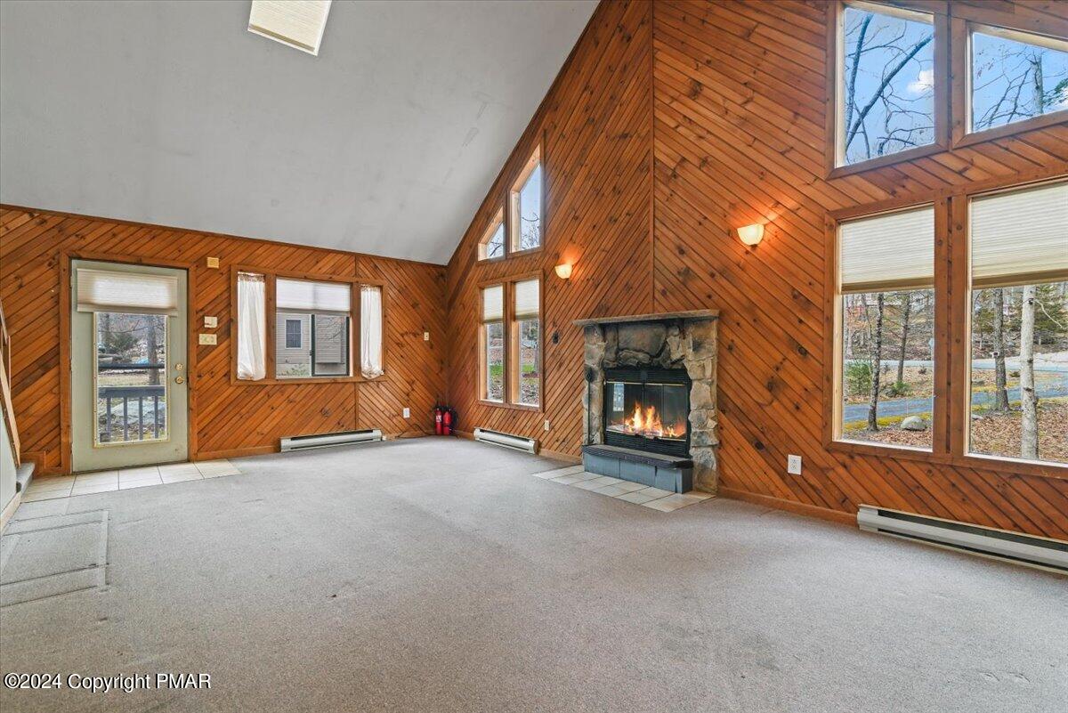 1135 Lancaster Drive