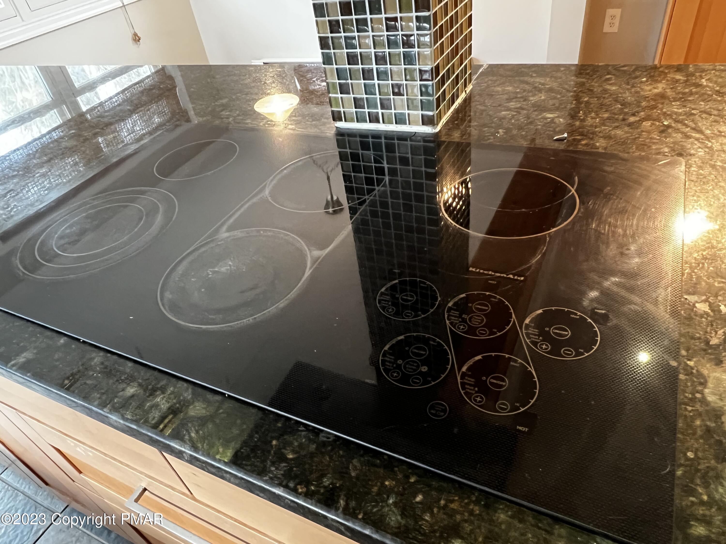 186 S Pinewood Drive