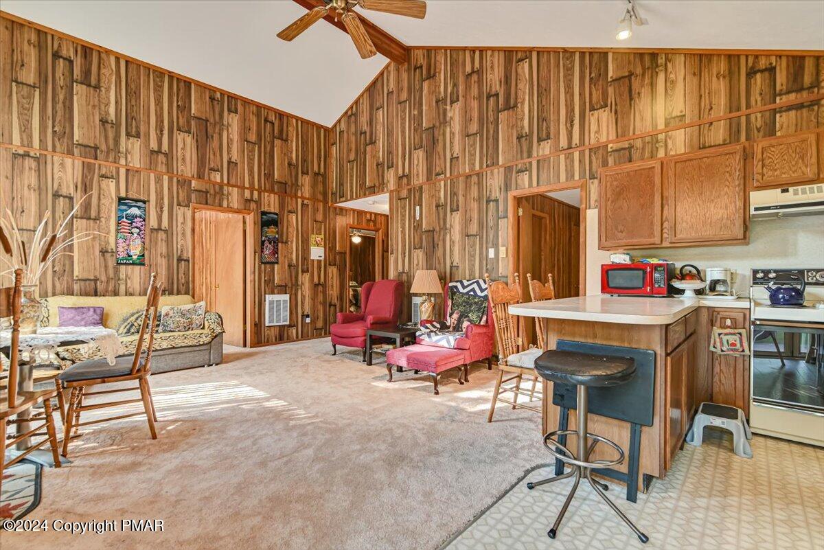 1019 Lancaster Drive