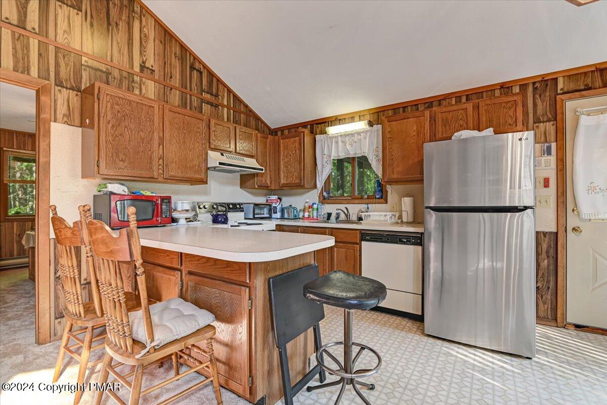 1019 Lancaster Drive