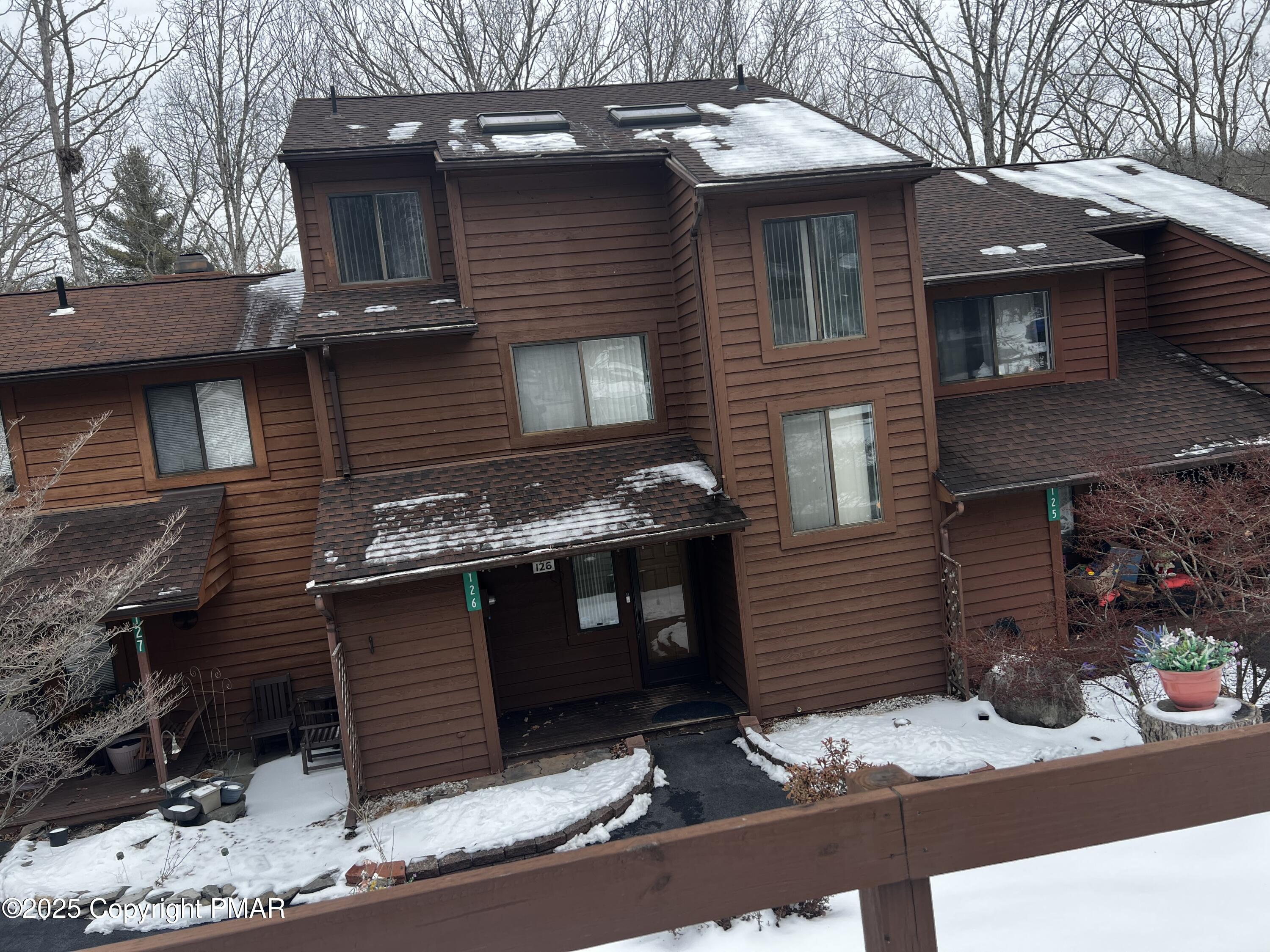 126 Meadow View Court