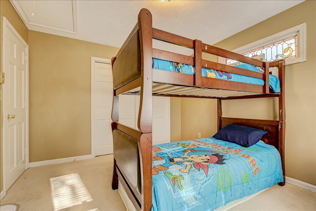 154 Elgin Way
