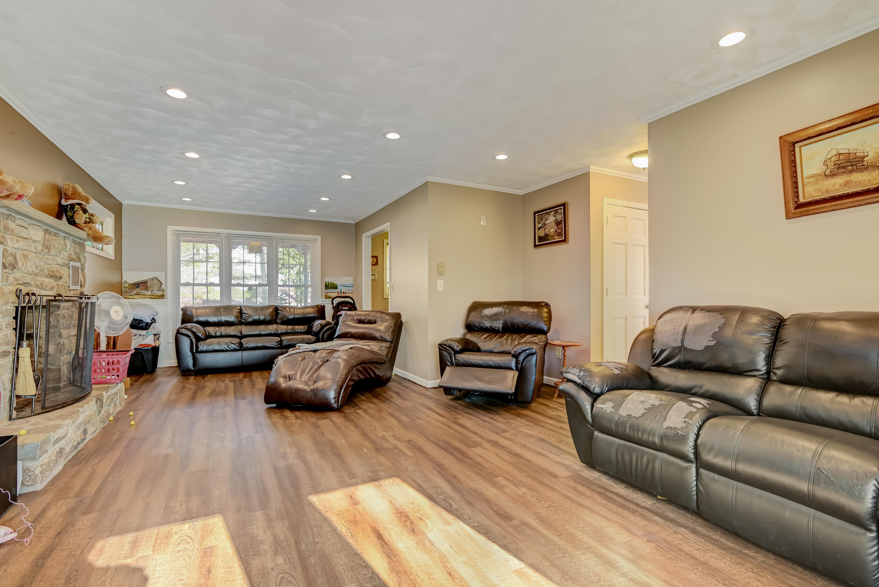 154 Elgin Way
