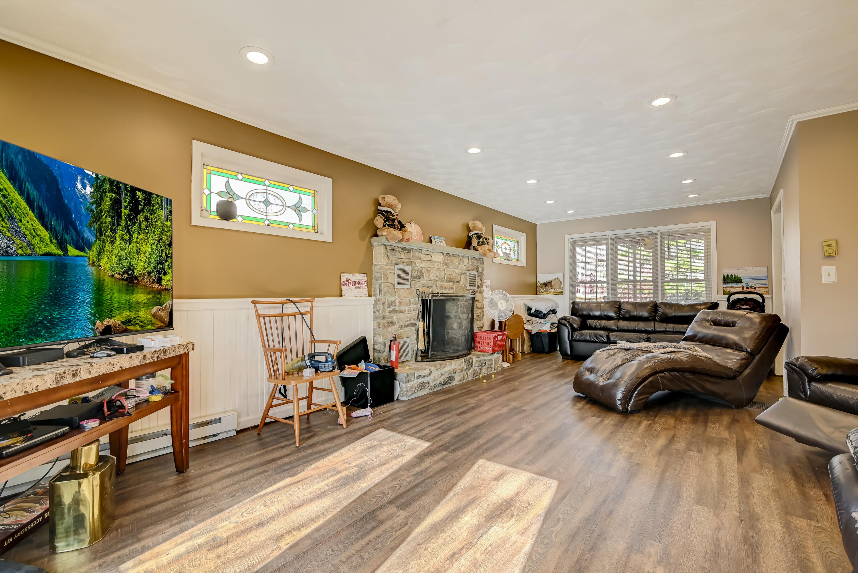 154 Elgin Way