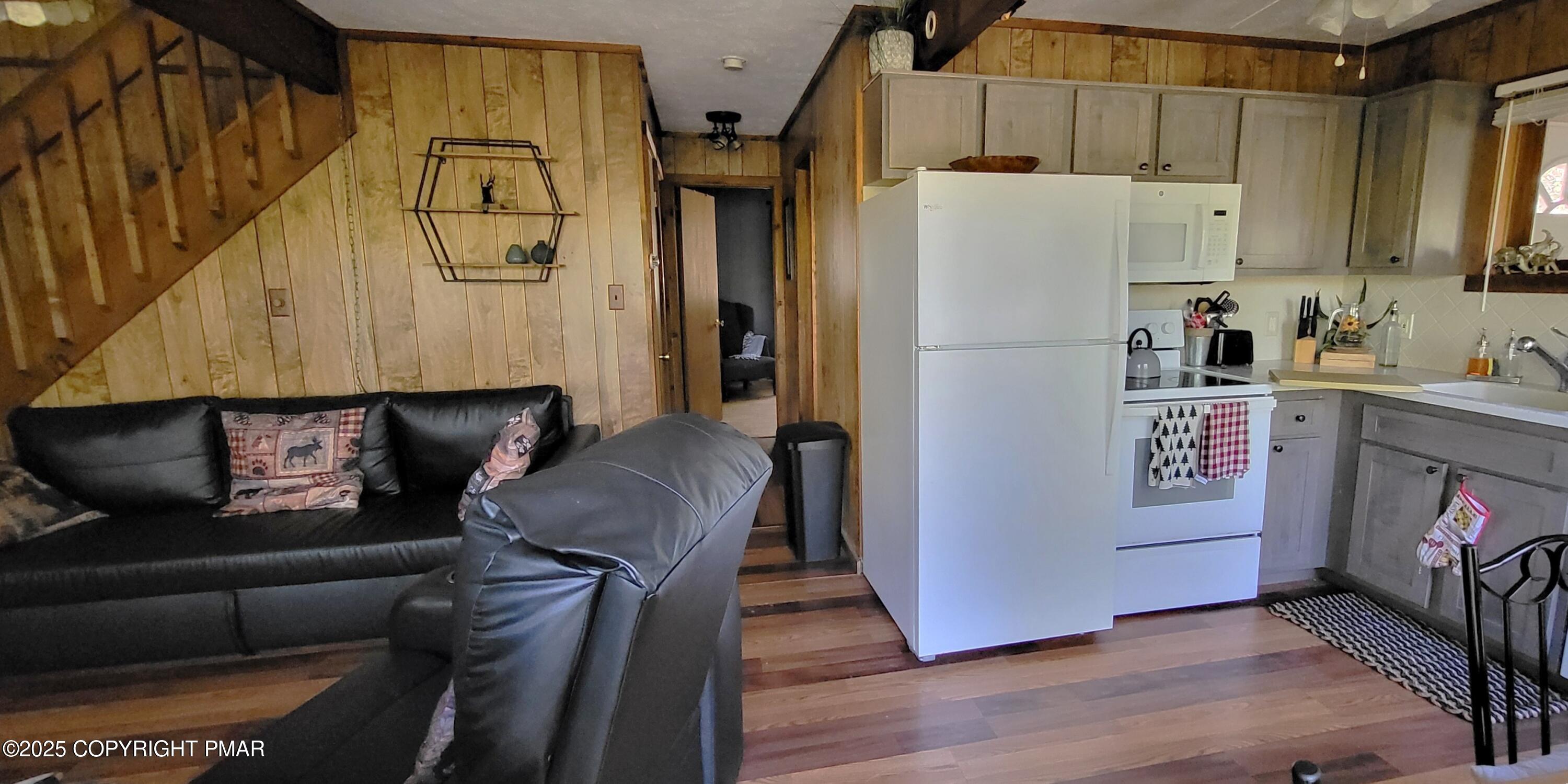 5936 Decker Road