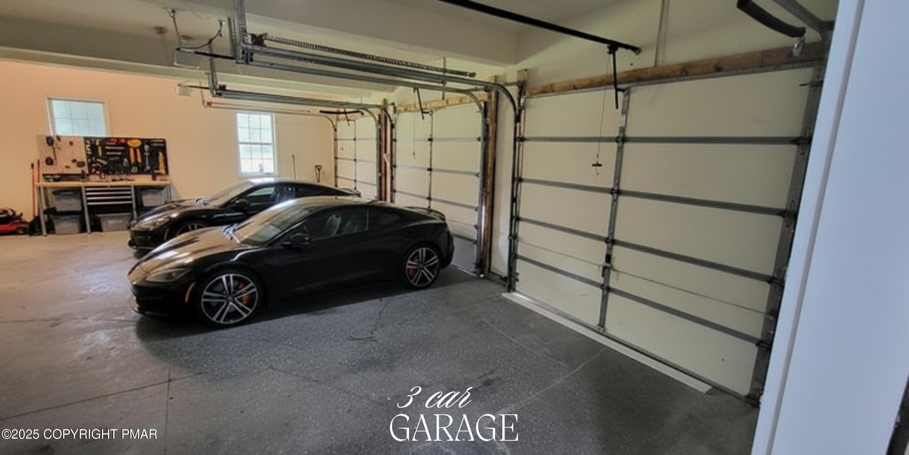 259 Great Bear Way Road, East Stroudsburg