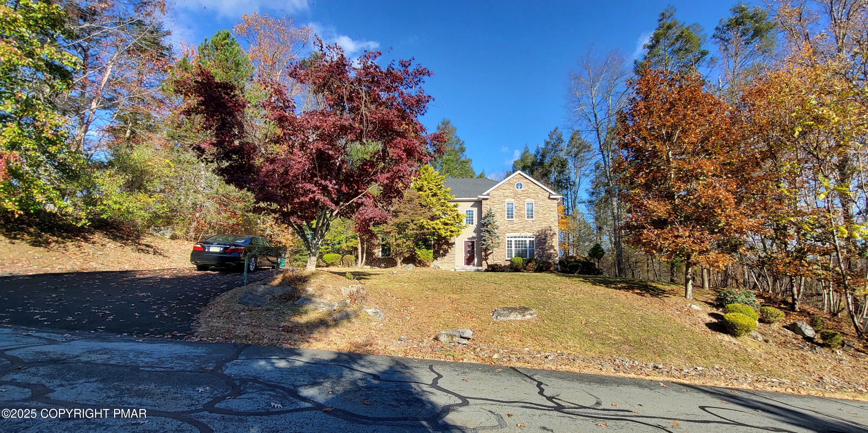 259 Great Bear Way Road, East Stroudsburg