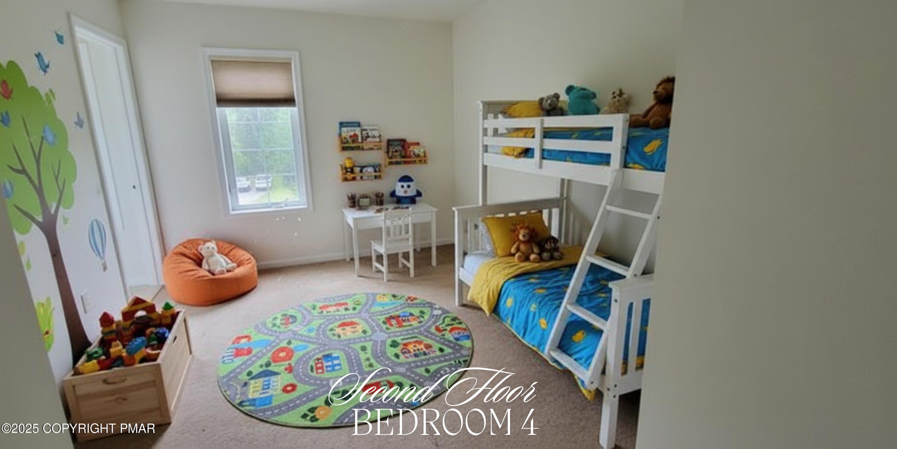 259 Great Bear Way Road, East Stroudsburg