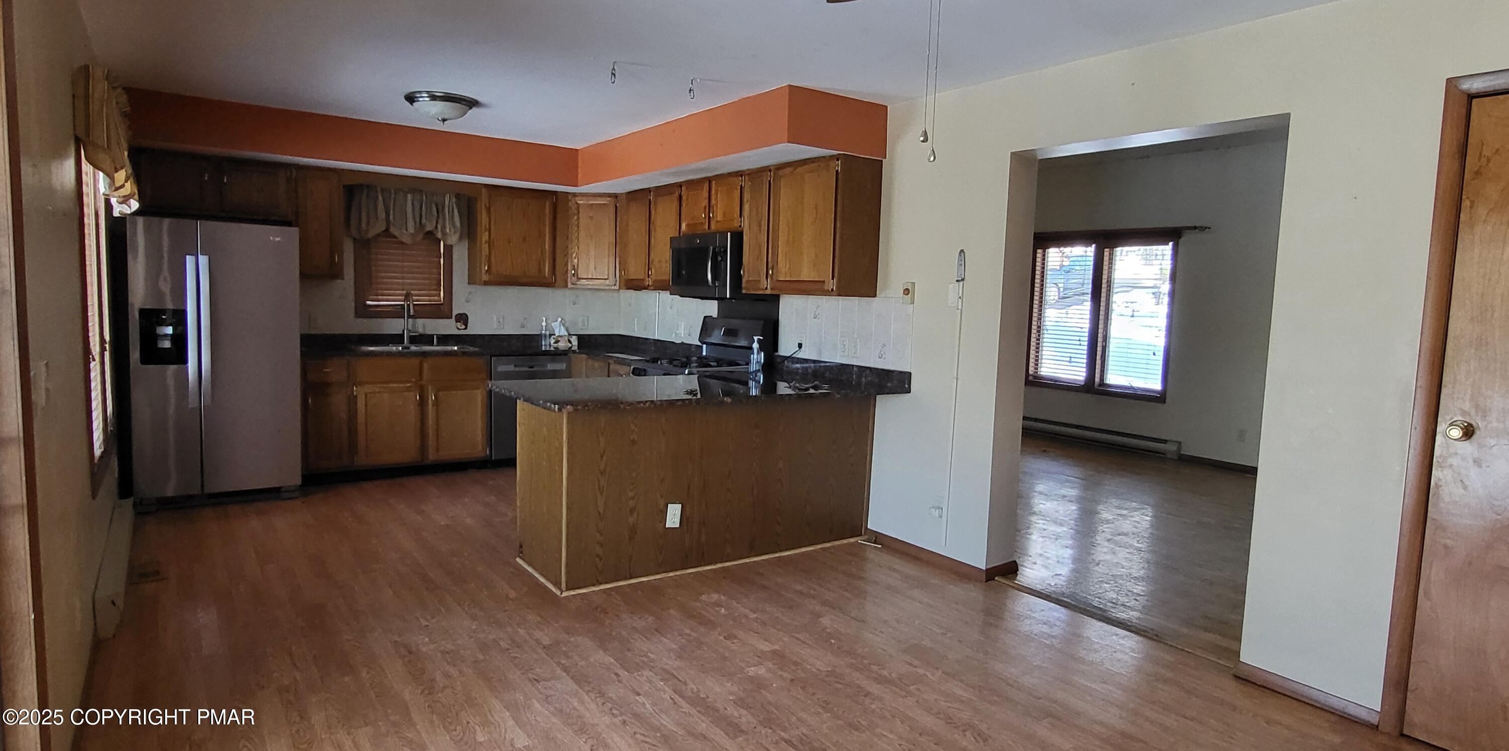 6116 Braintree Court