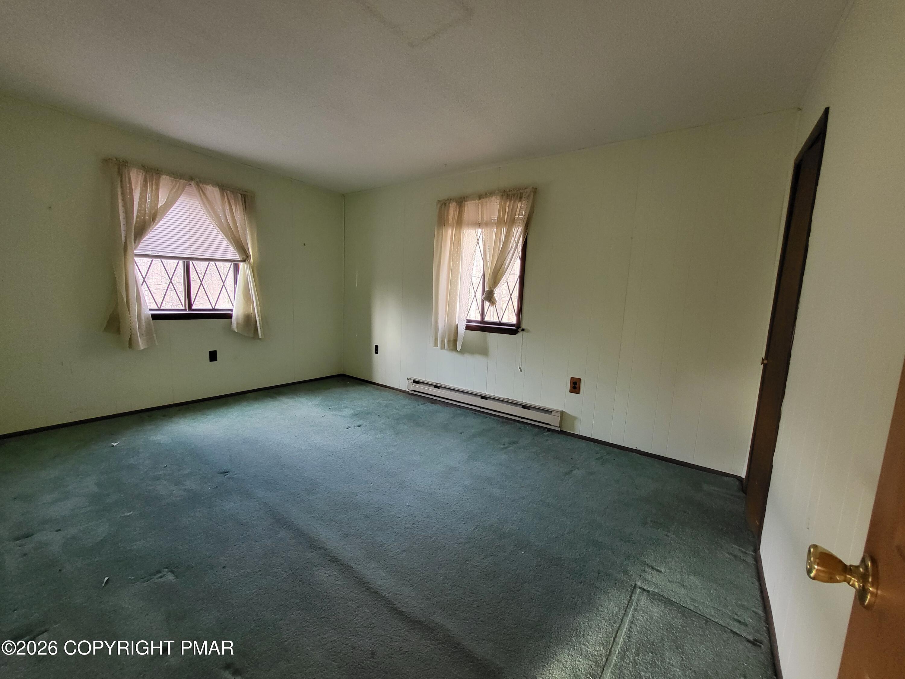 180 Dorchester Drive