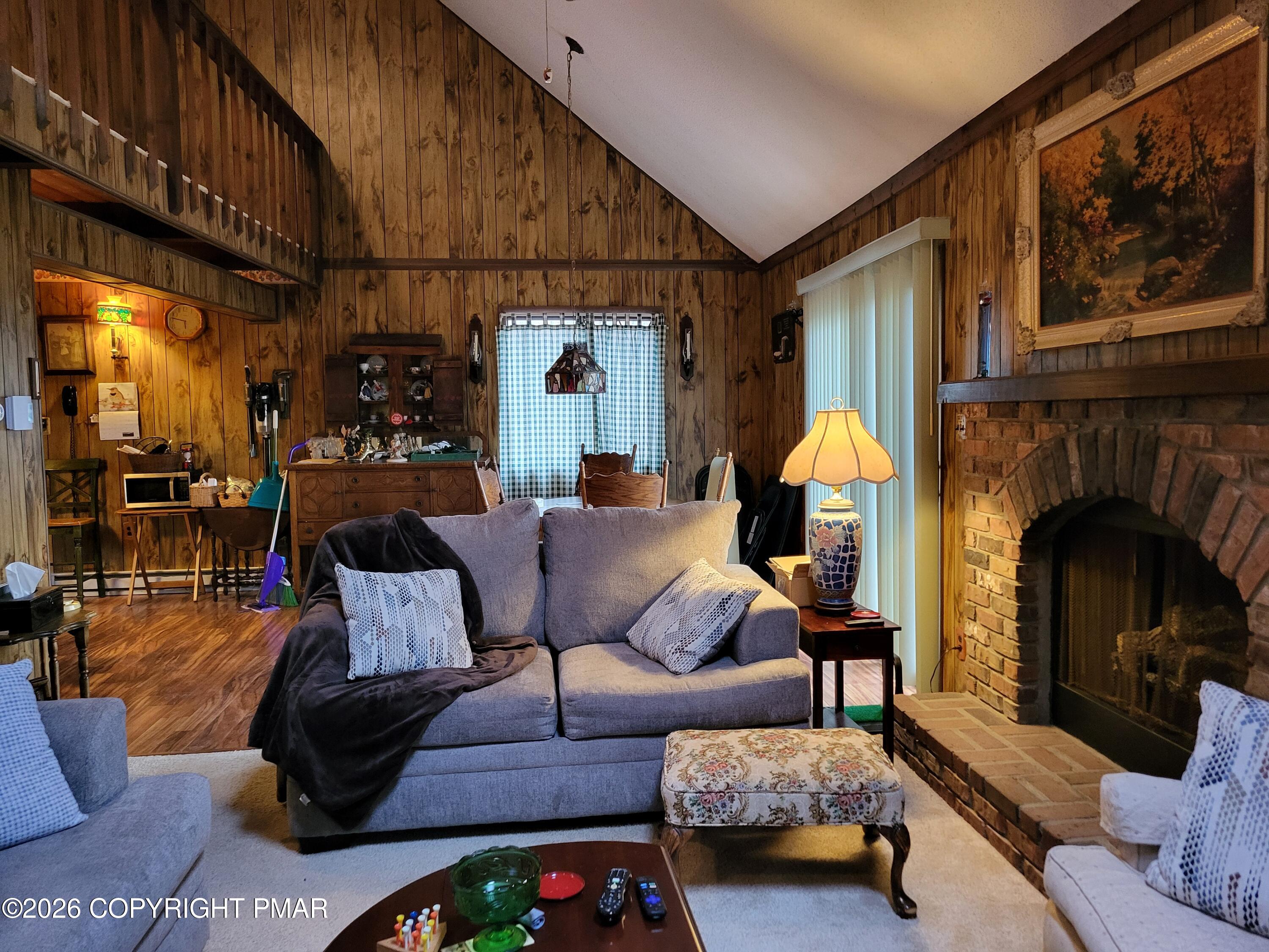 180 Dorchester Drive