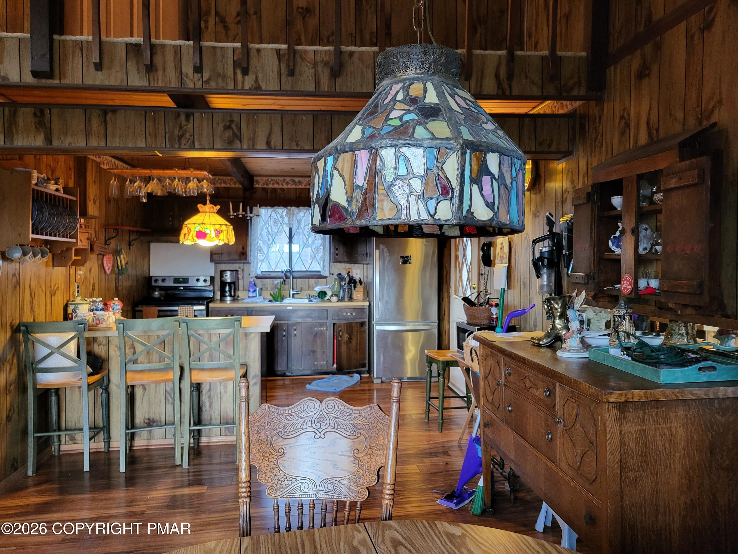 180 Dorchester Drive