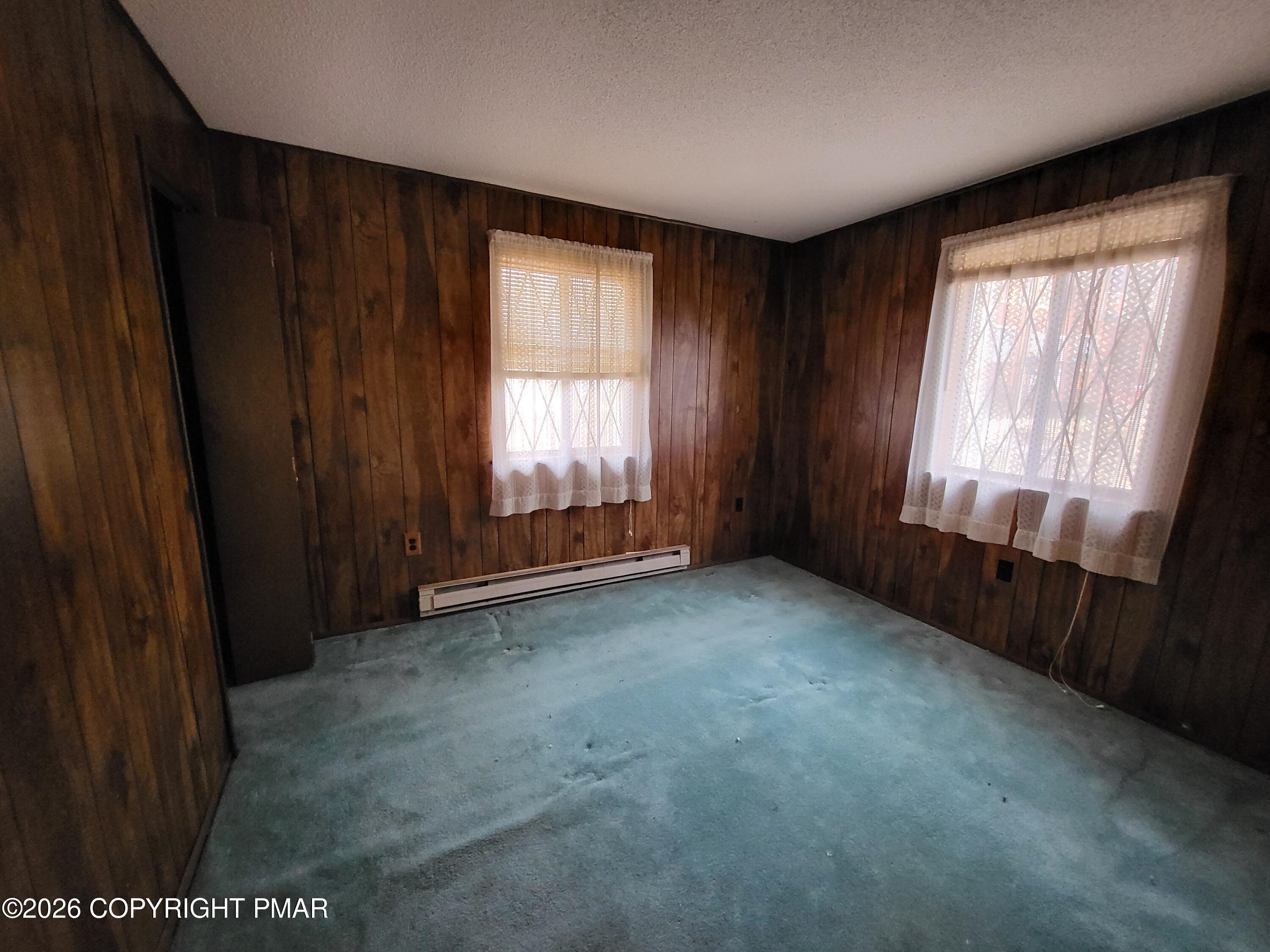 180 Dorchester Drive