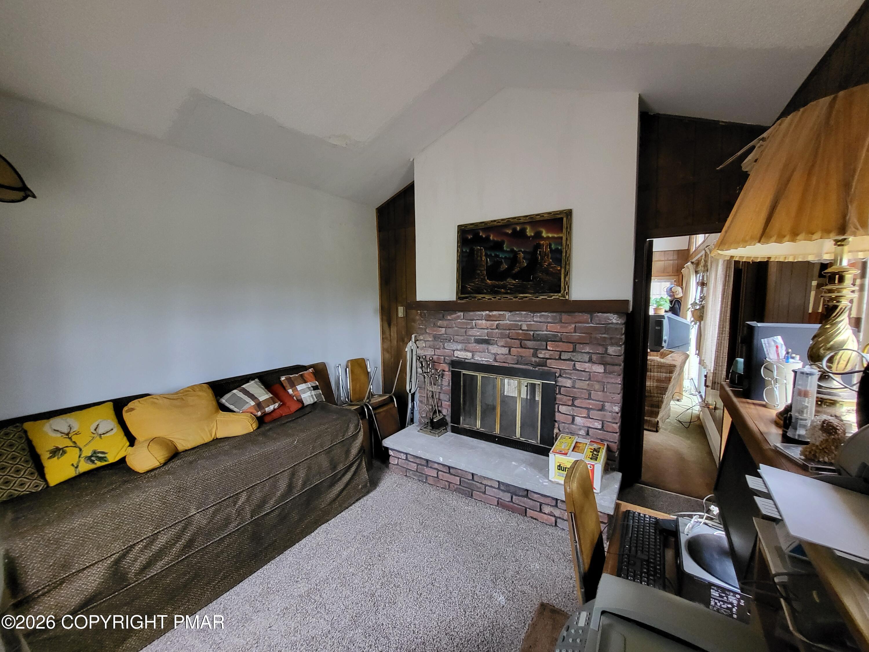 1006 Hamstead Road