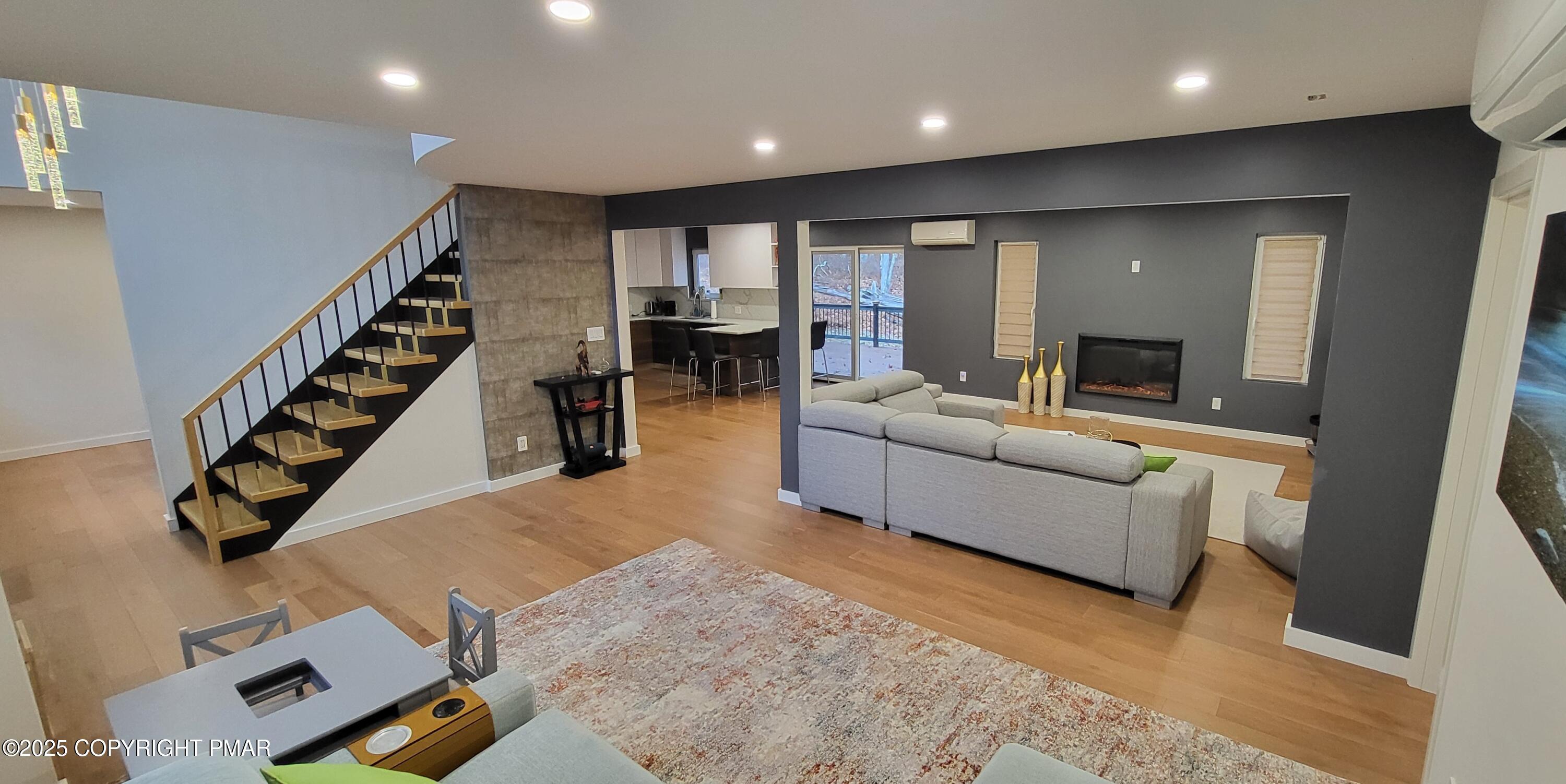 2226 Bedford Court