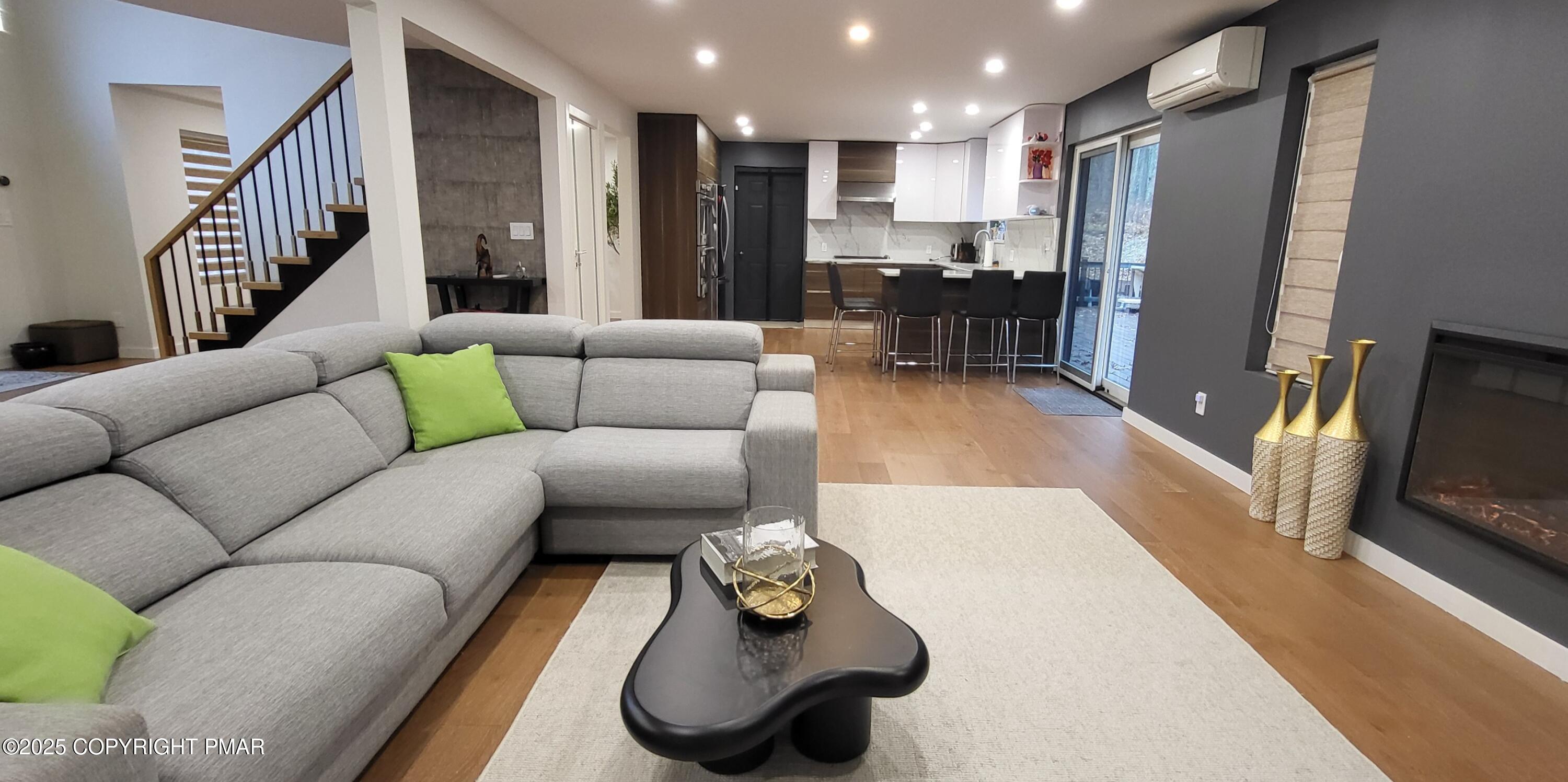 2226 Bedford Court
