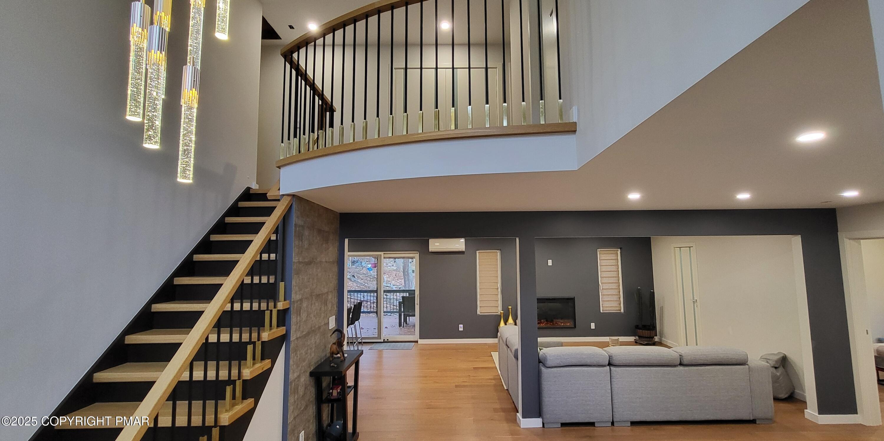 2226 Bedford Court