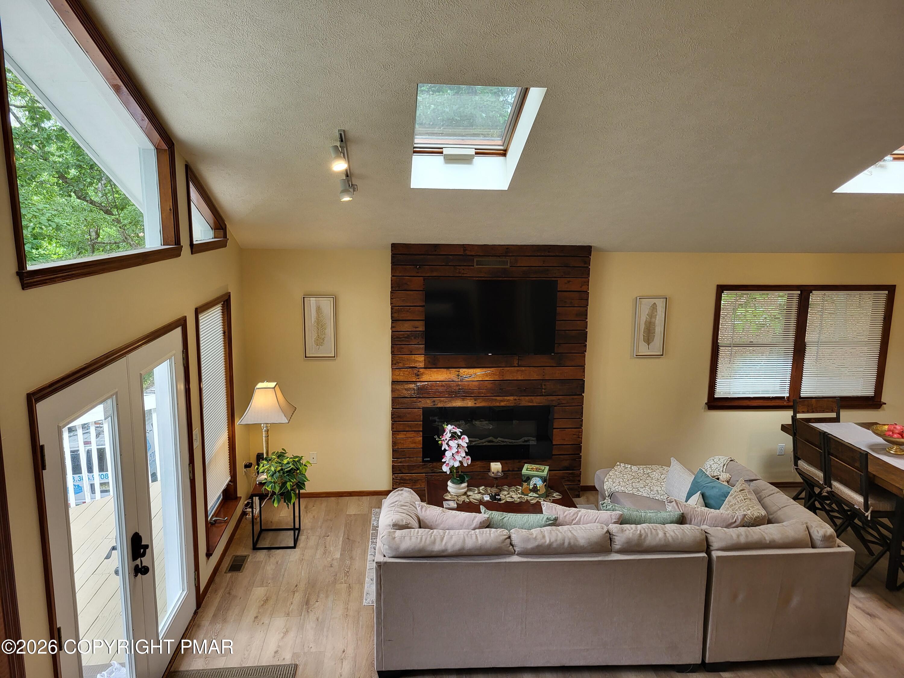 251 Dorchester Drive