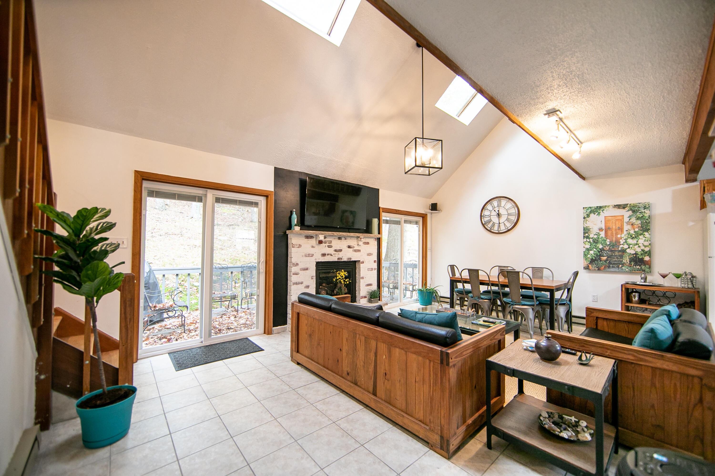 115 Sterling Circle