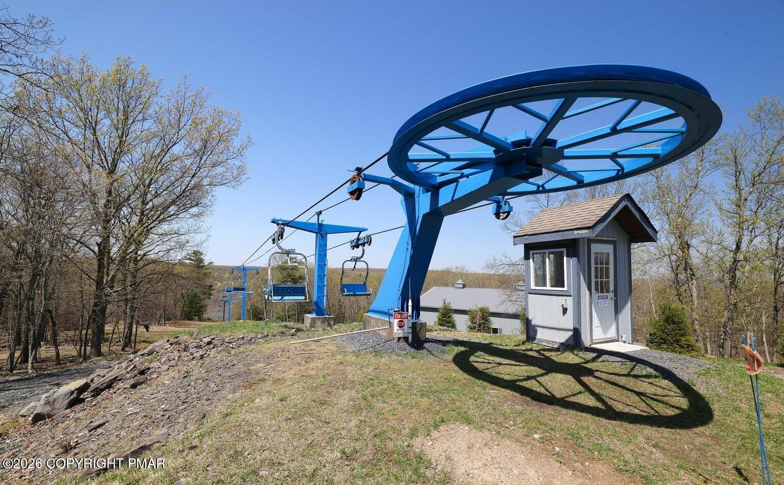 6384 Decker Road