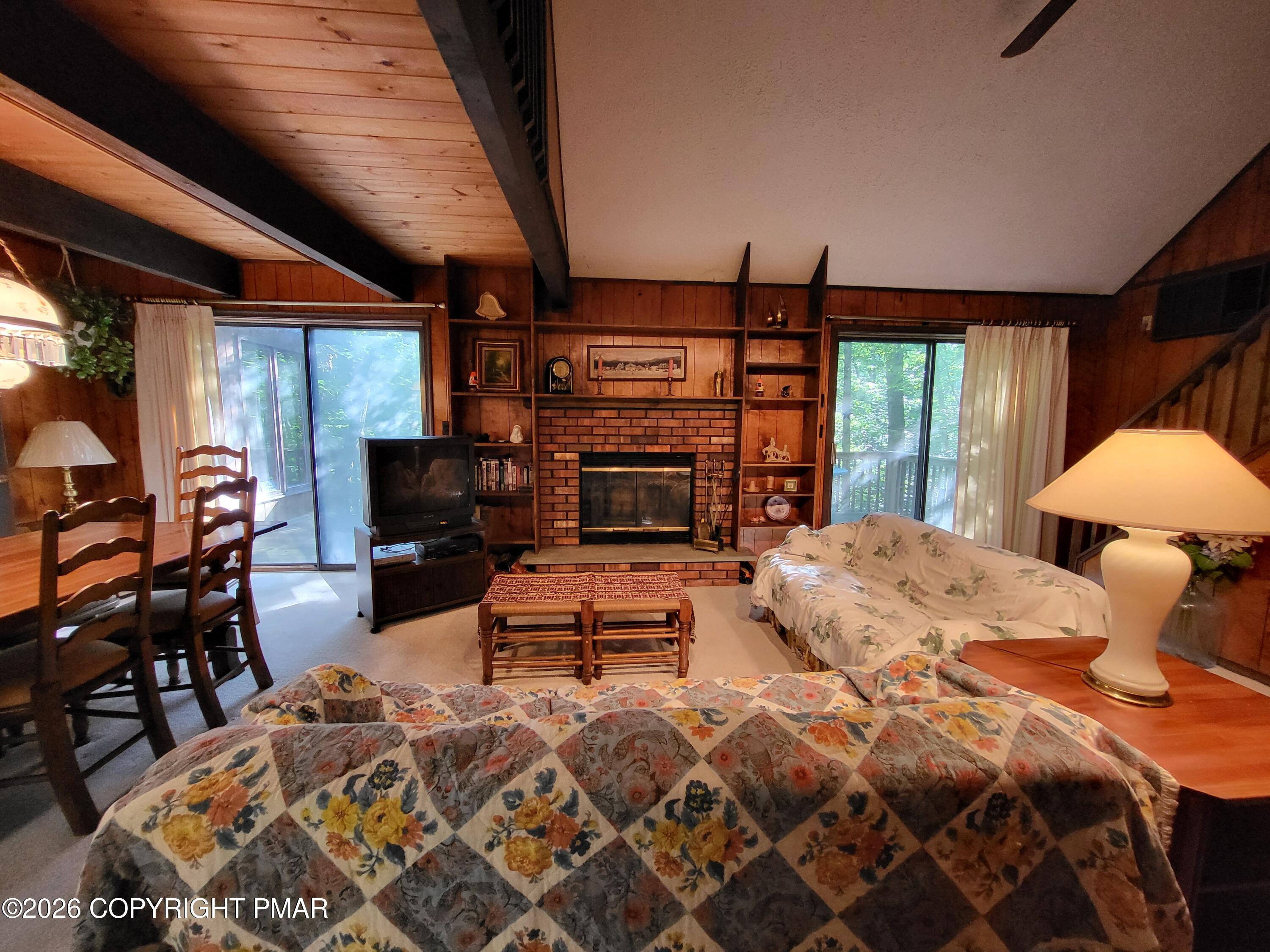 6384 Decker Road