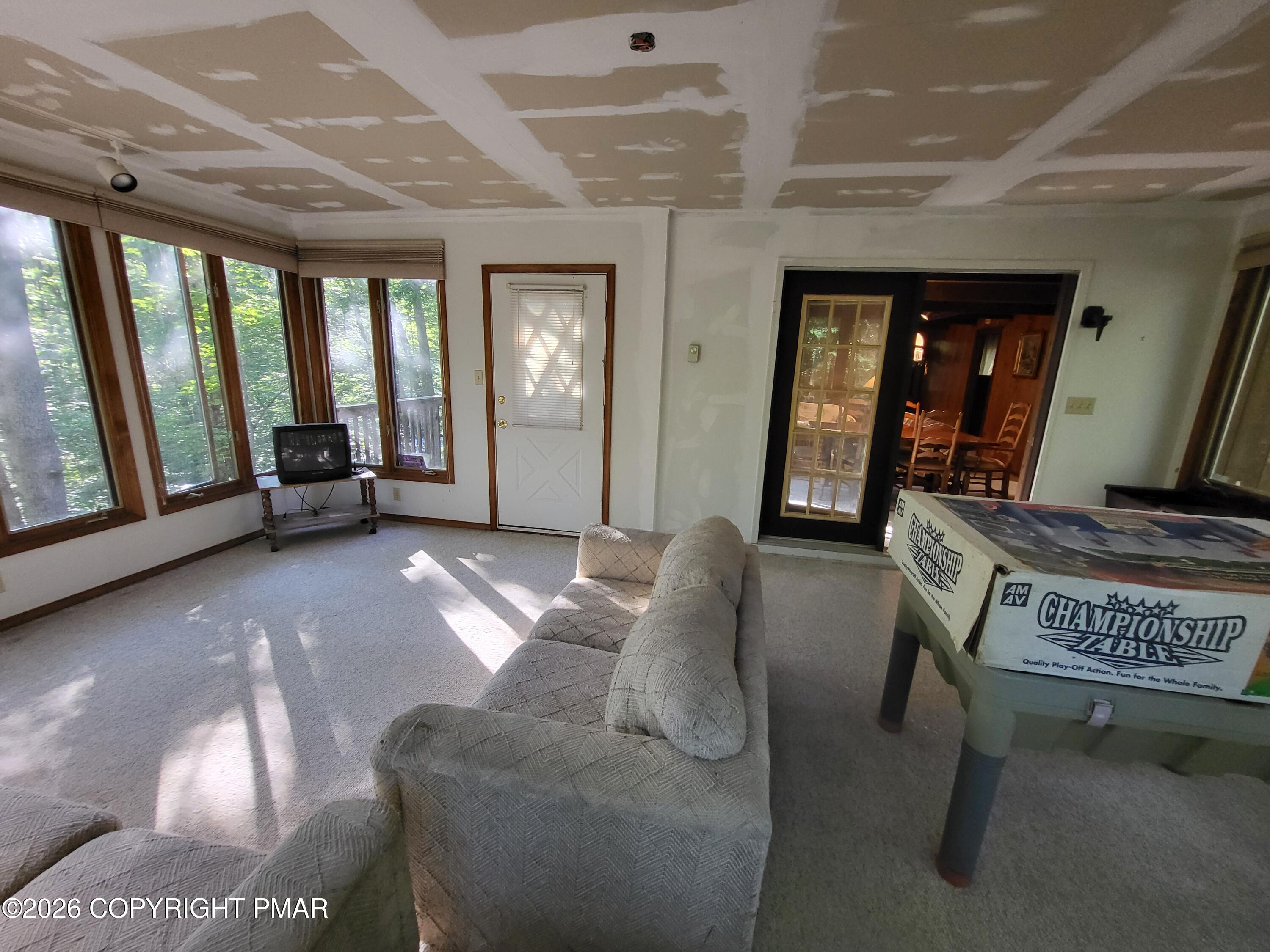 6384 Decker Road