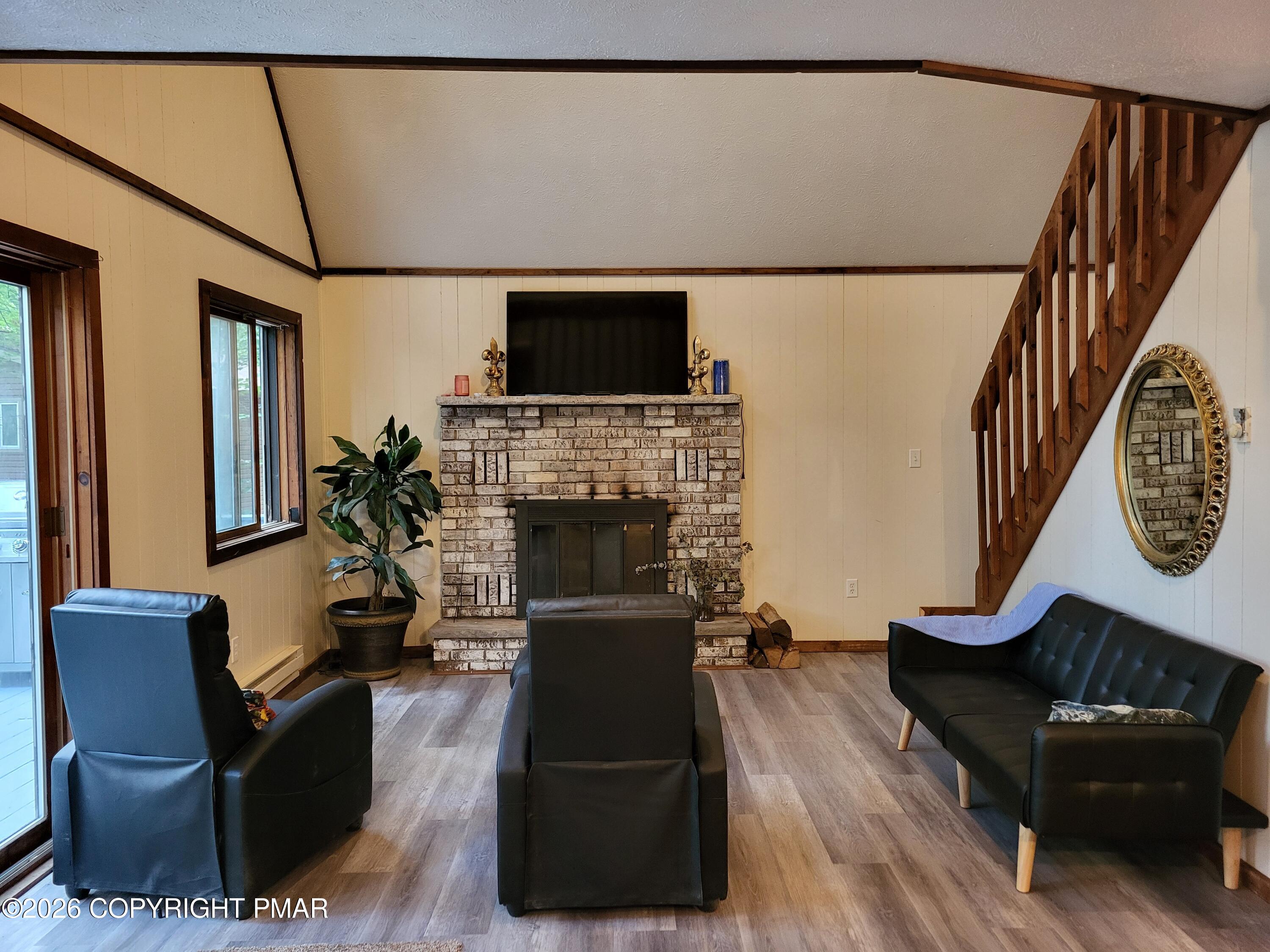193 Bellingham Drive