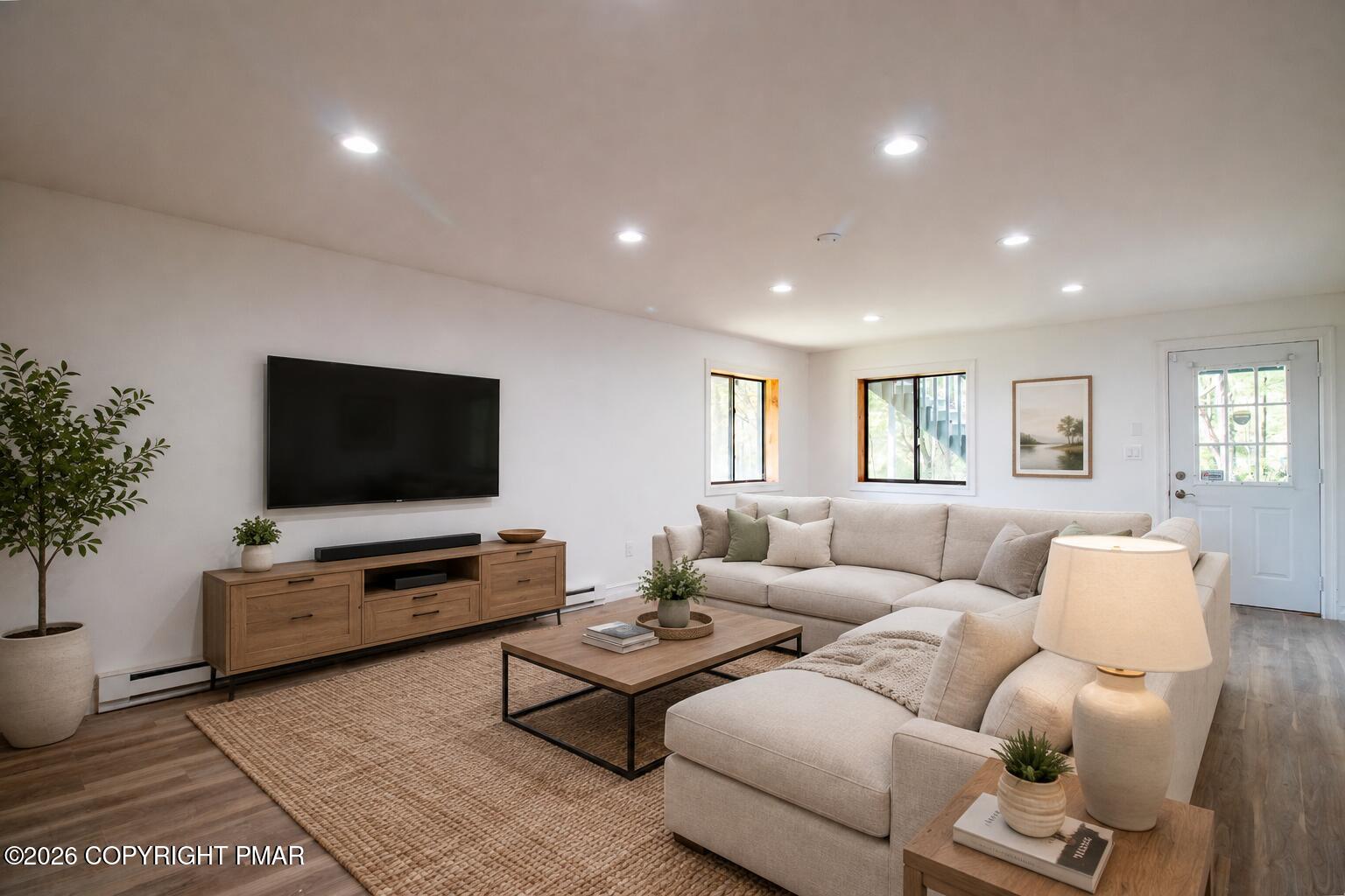1142 Yorkshire Lane