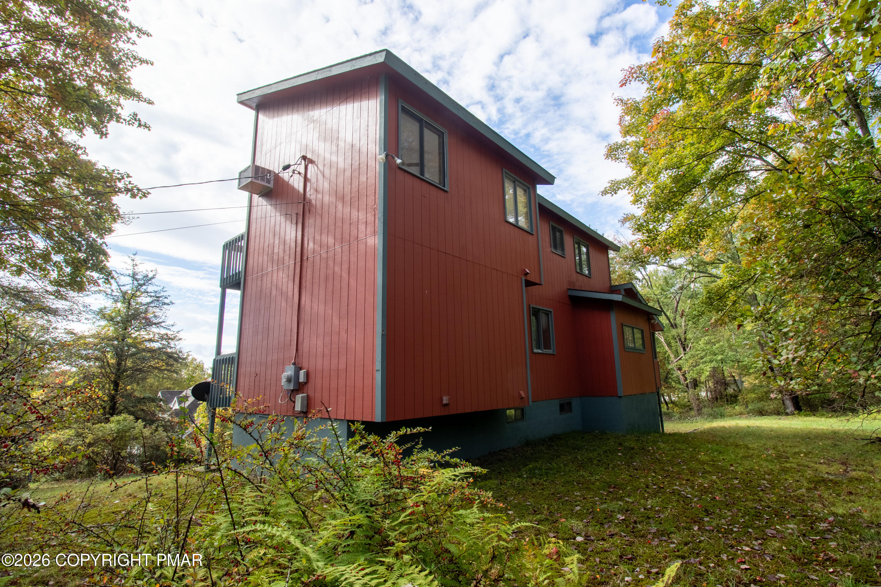 1142 Yorkshire Lane