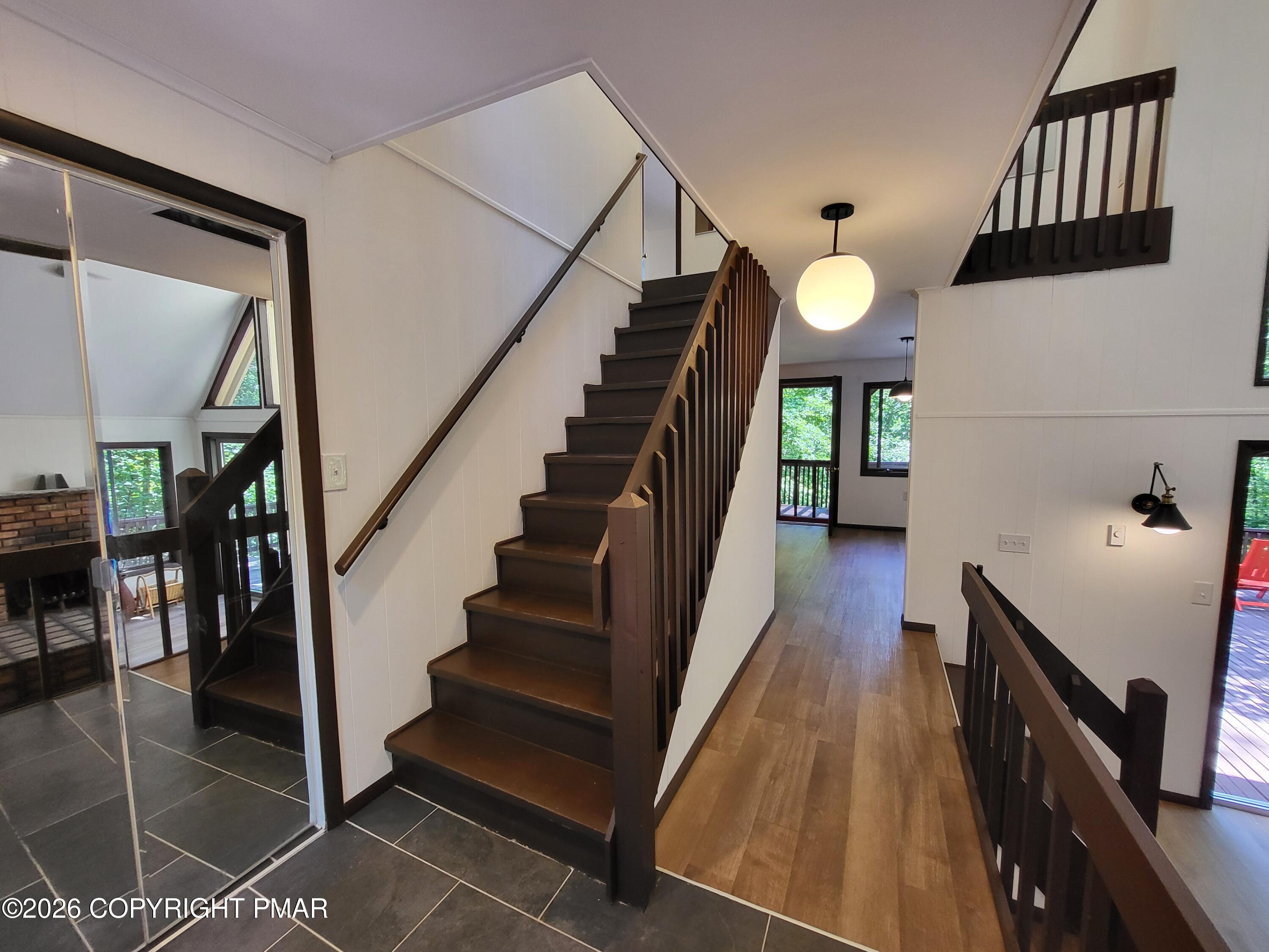 548 Clubhouse Drive