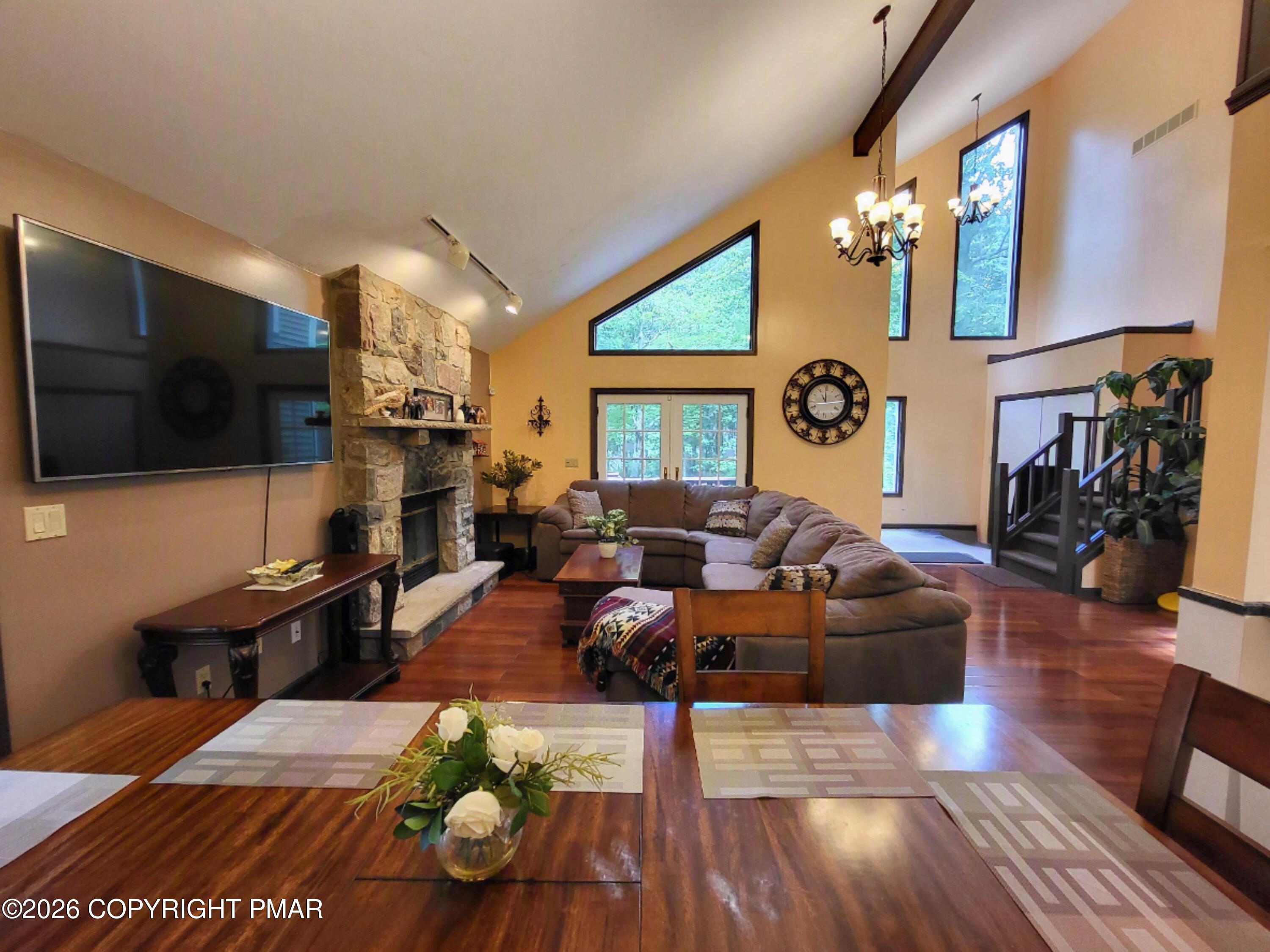 3233 Windermere Drive