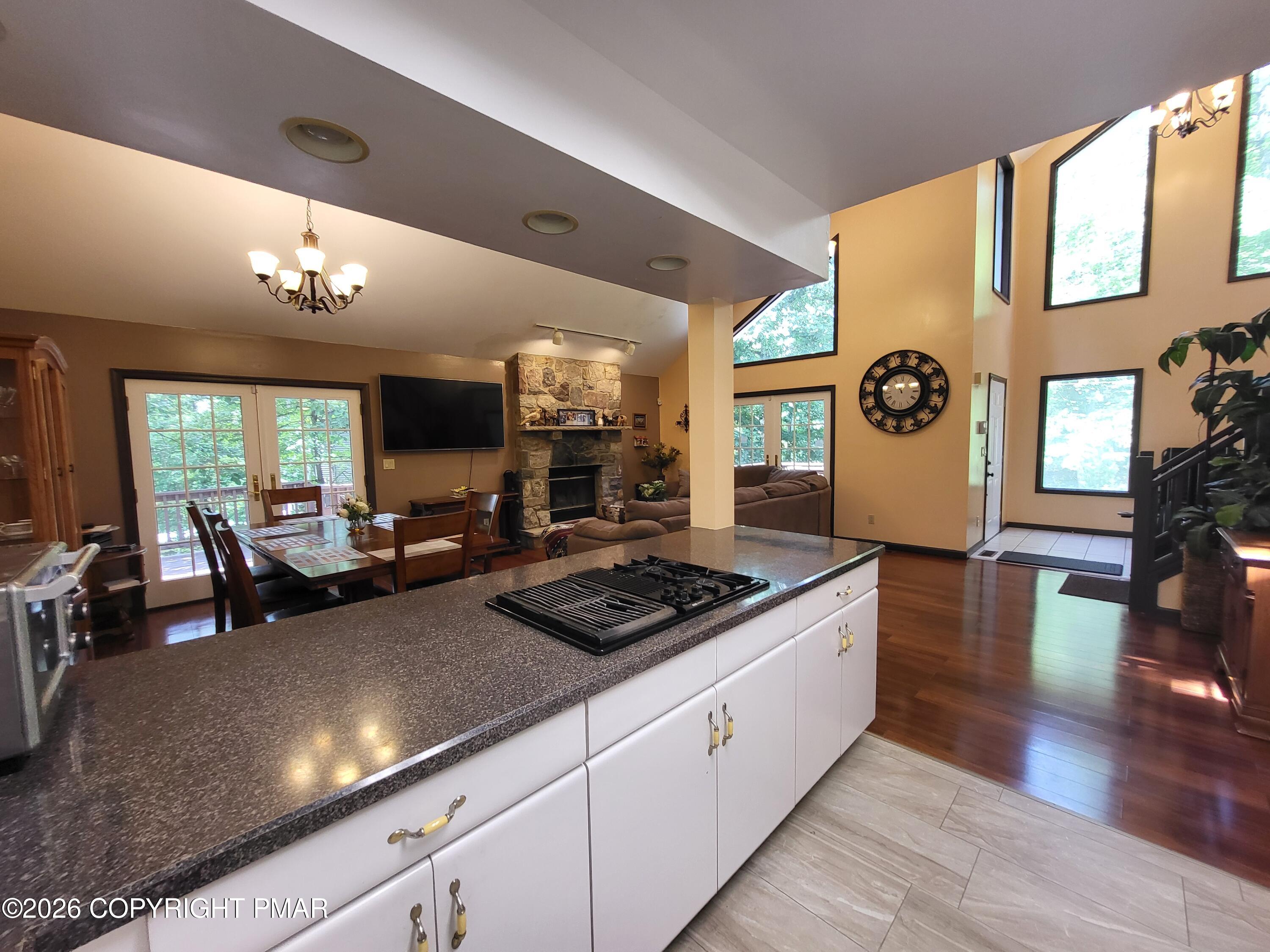 3233 Windermere Drive