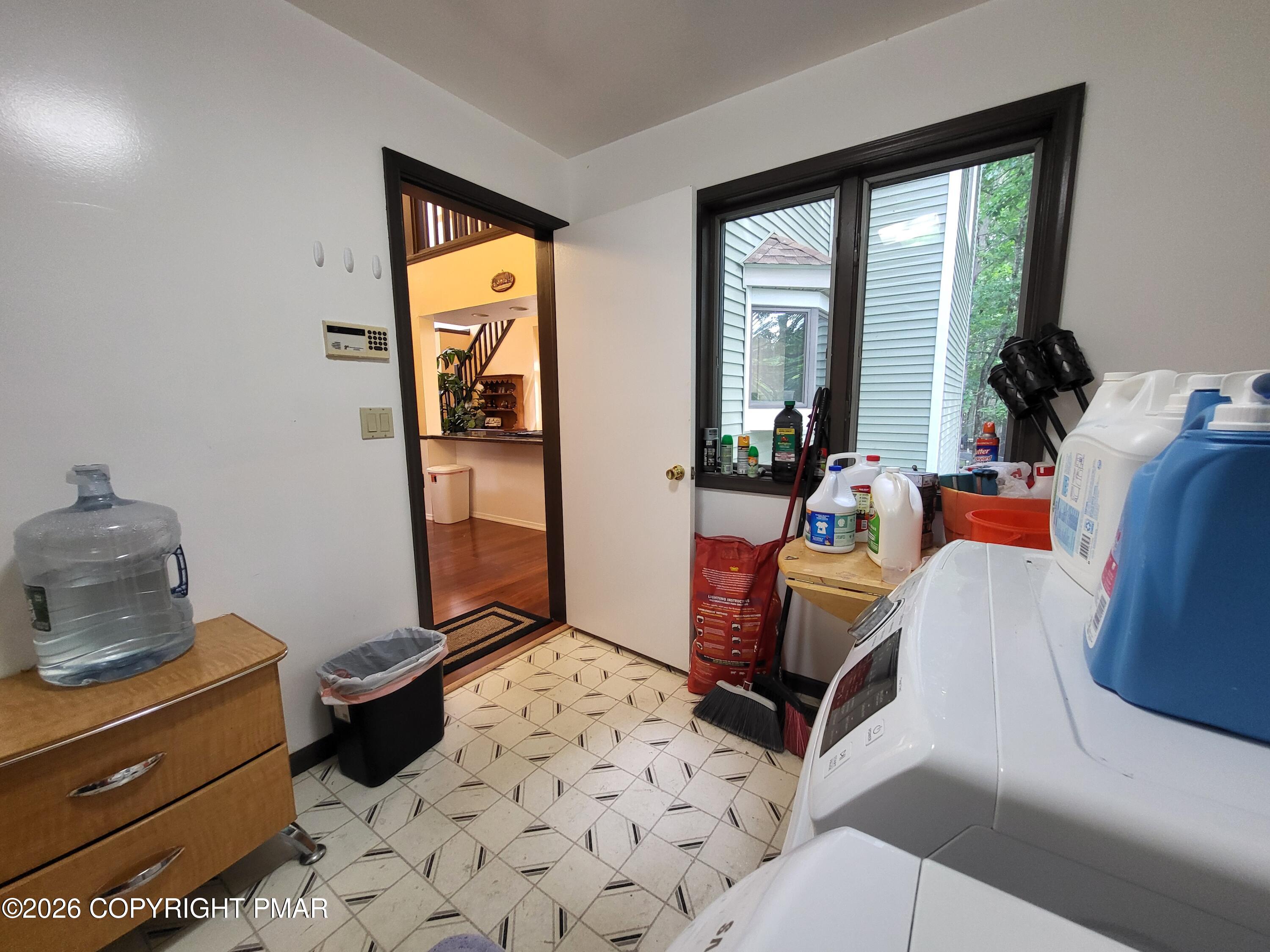 3233 Windermere Drive