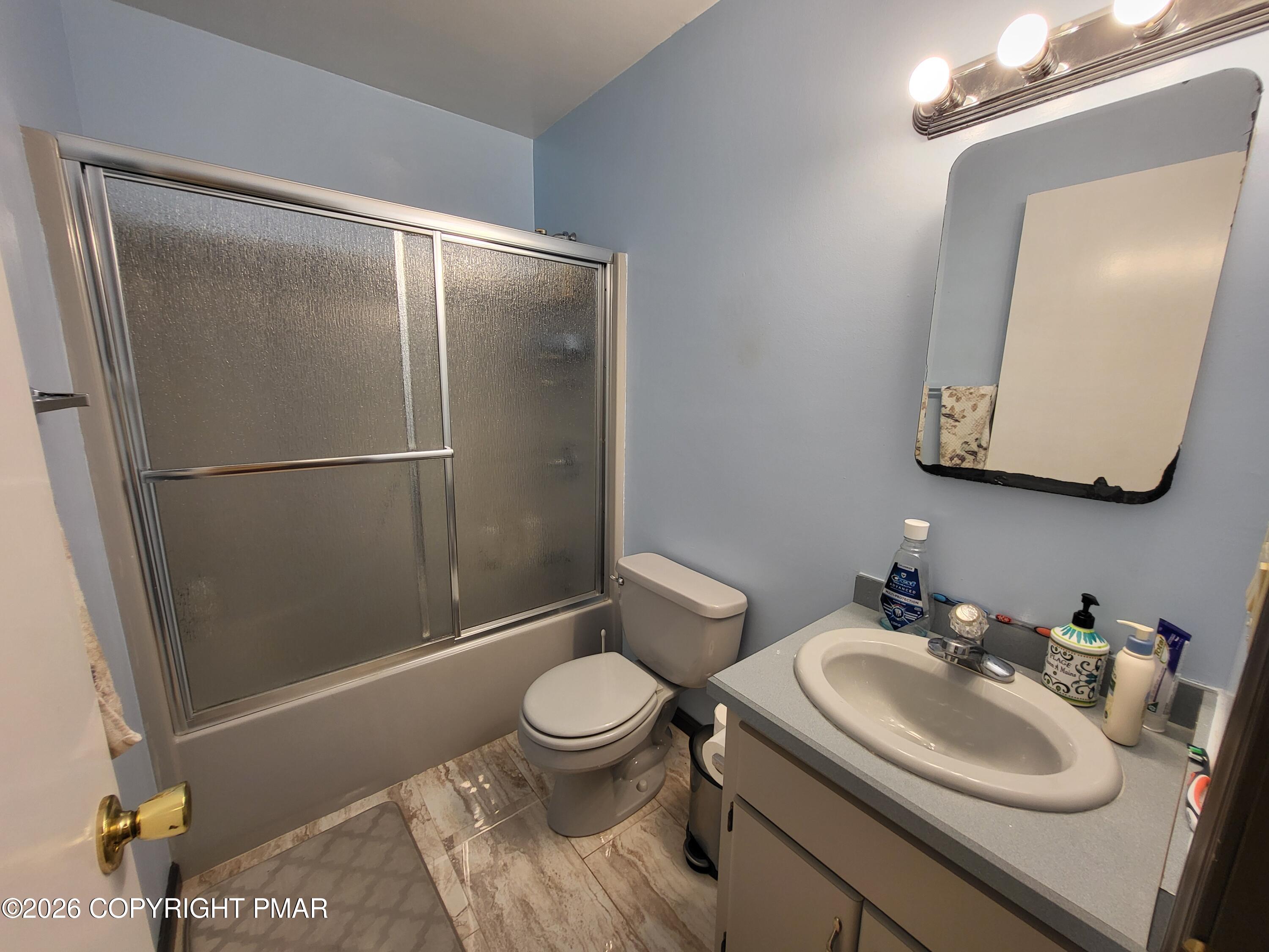 3233 Windermere Drive