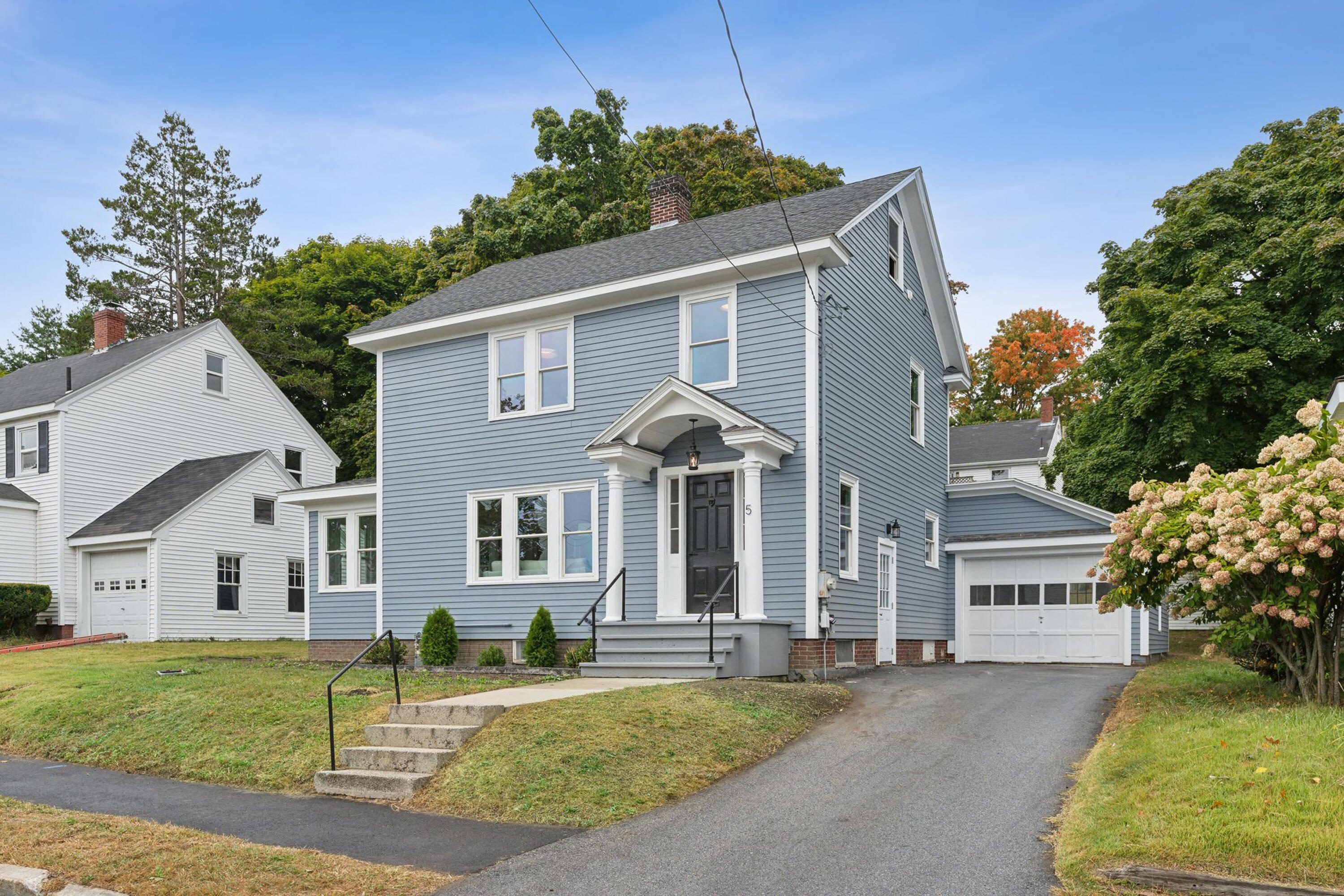 5 Chamberlain Avenue