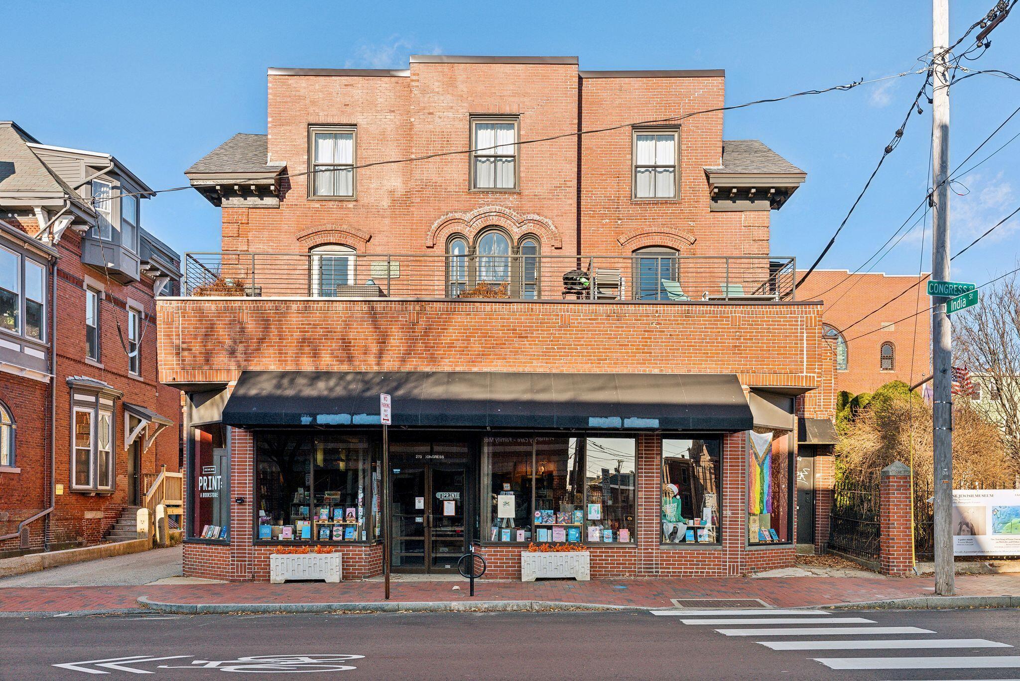 273 Congress Street, 9