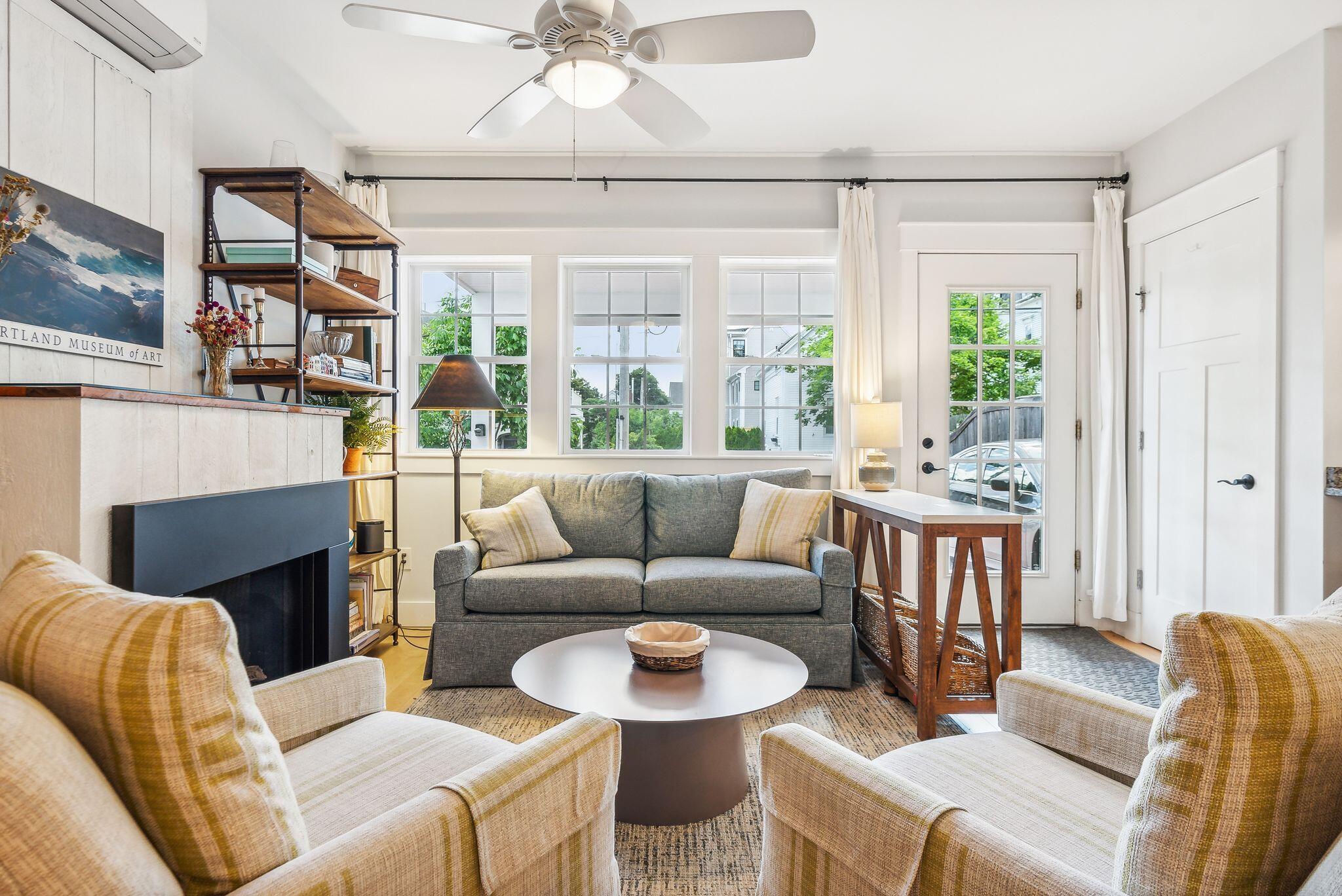 22 Eastern Promenade, 3