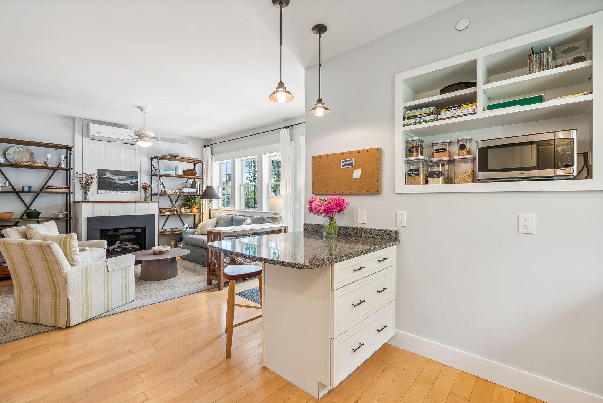 22 Eastern Promenade, 3