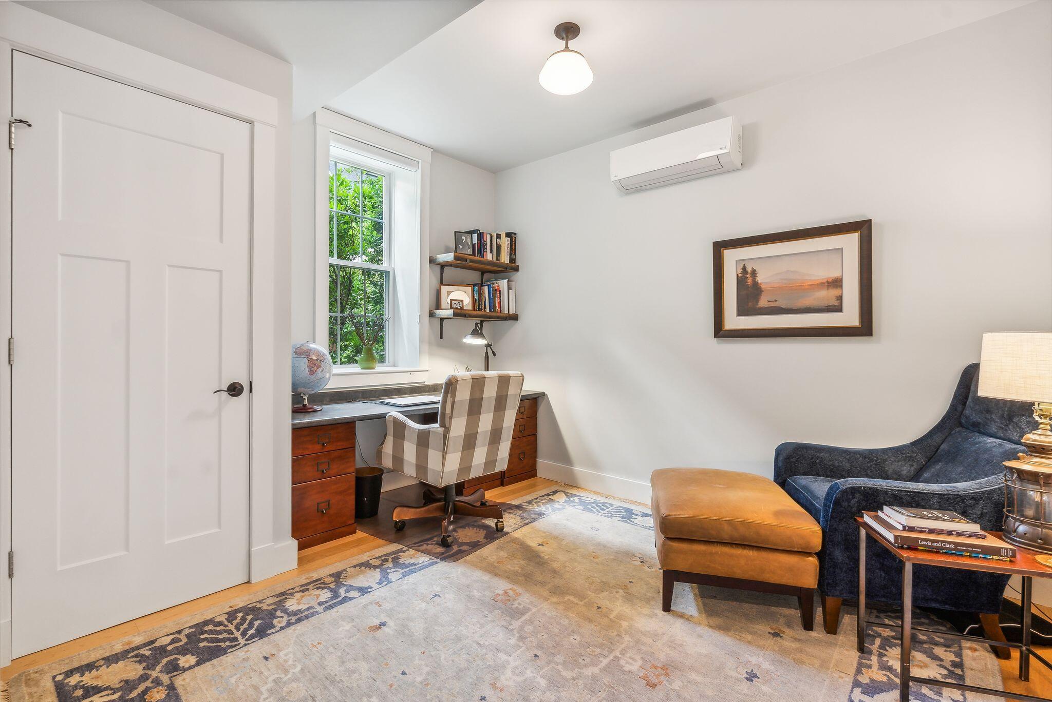 22 Eastern Promenade, 3