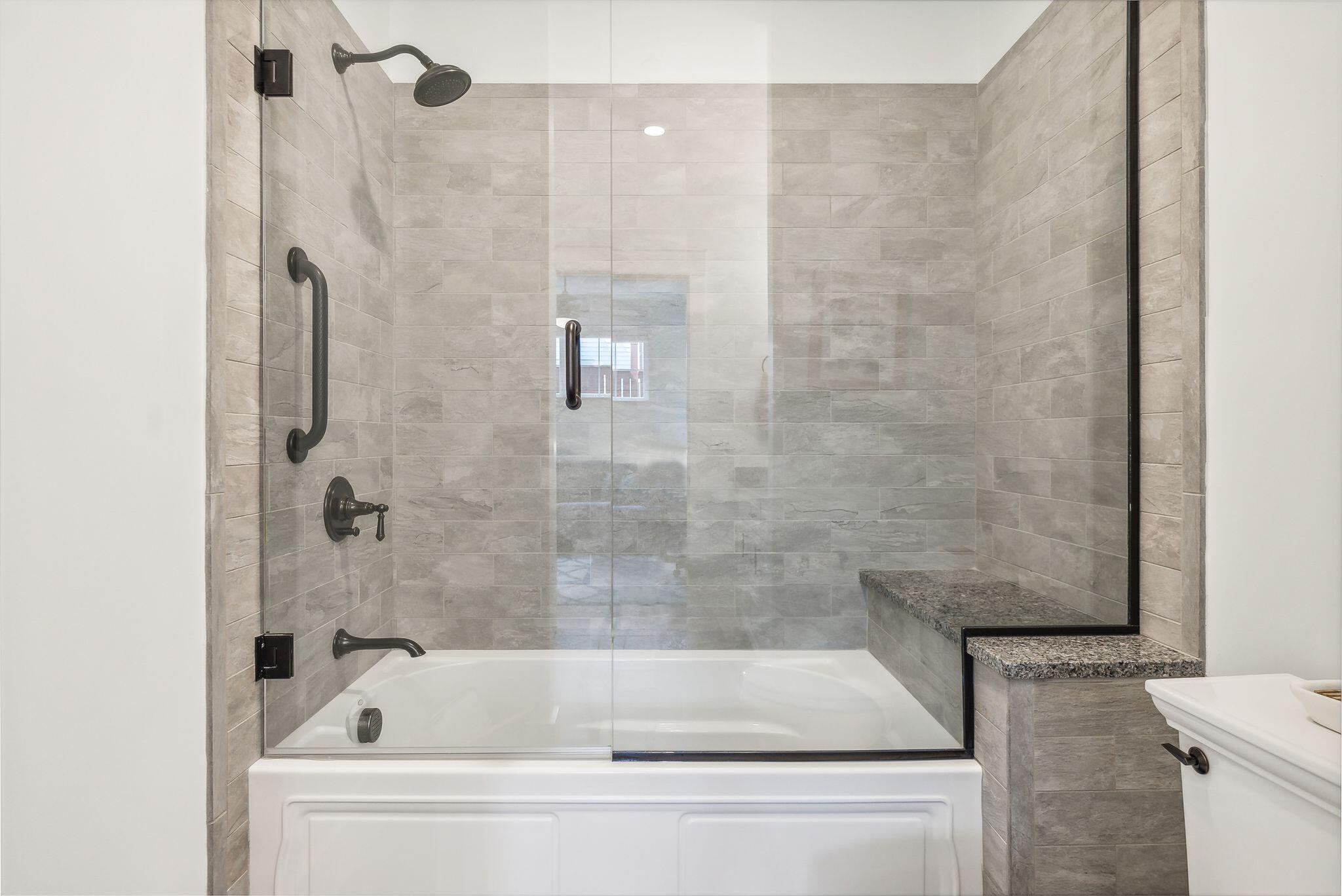 22 Eastern Promenade, 3
