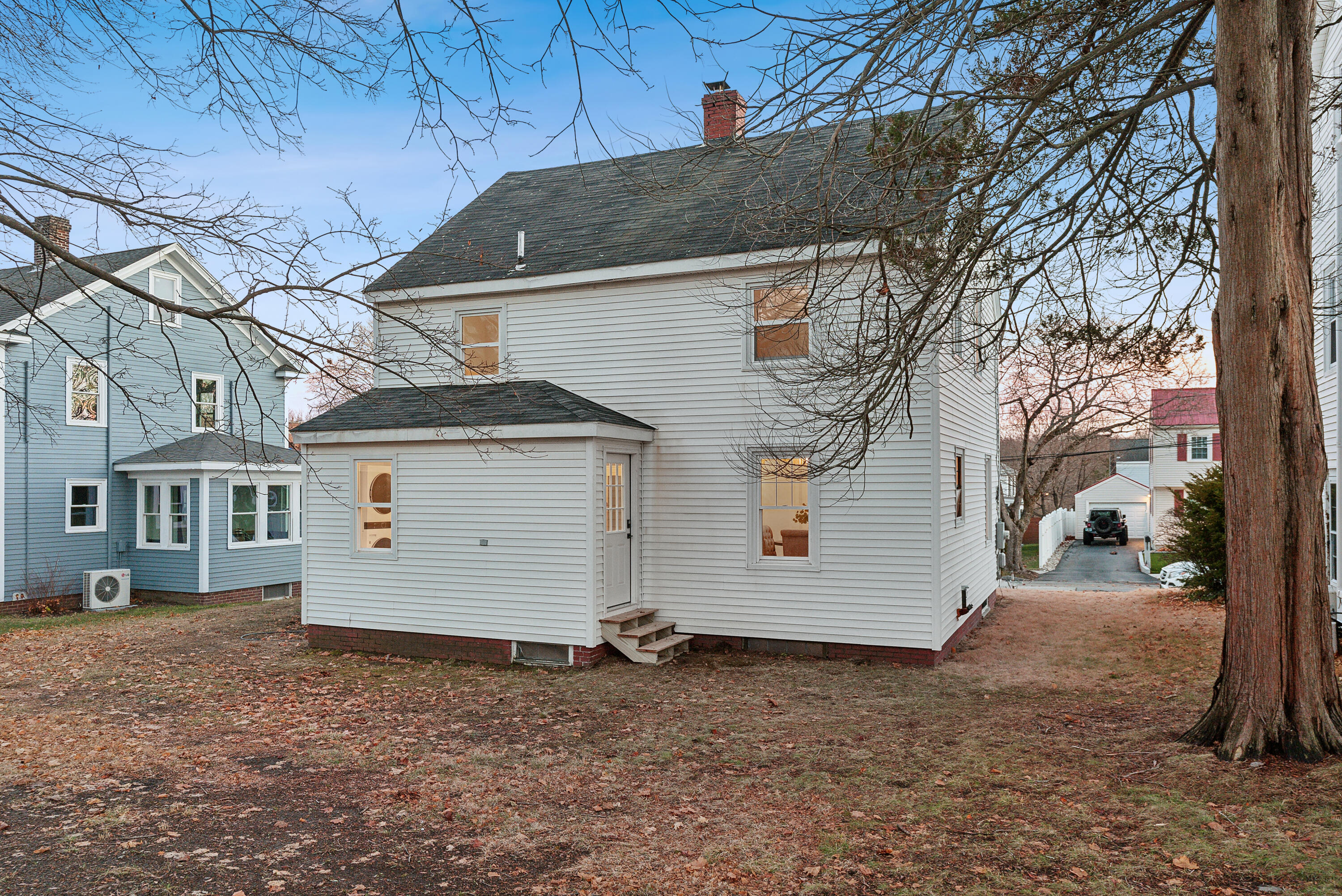 11 Chamberlain Avenue