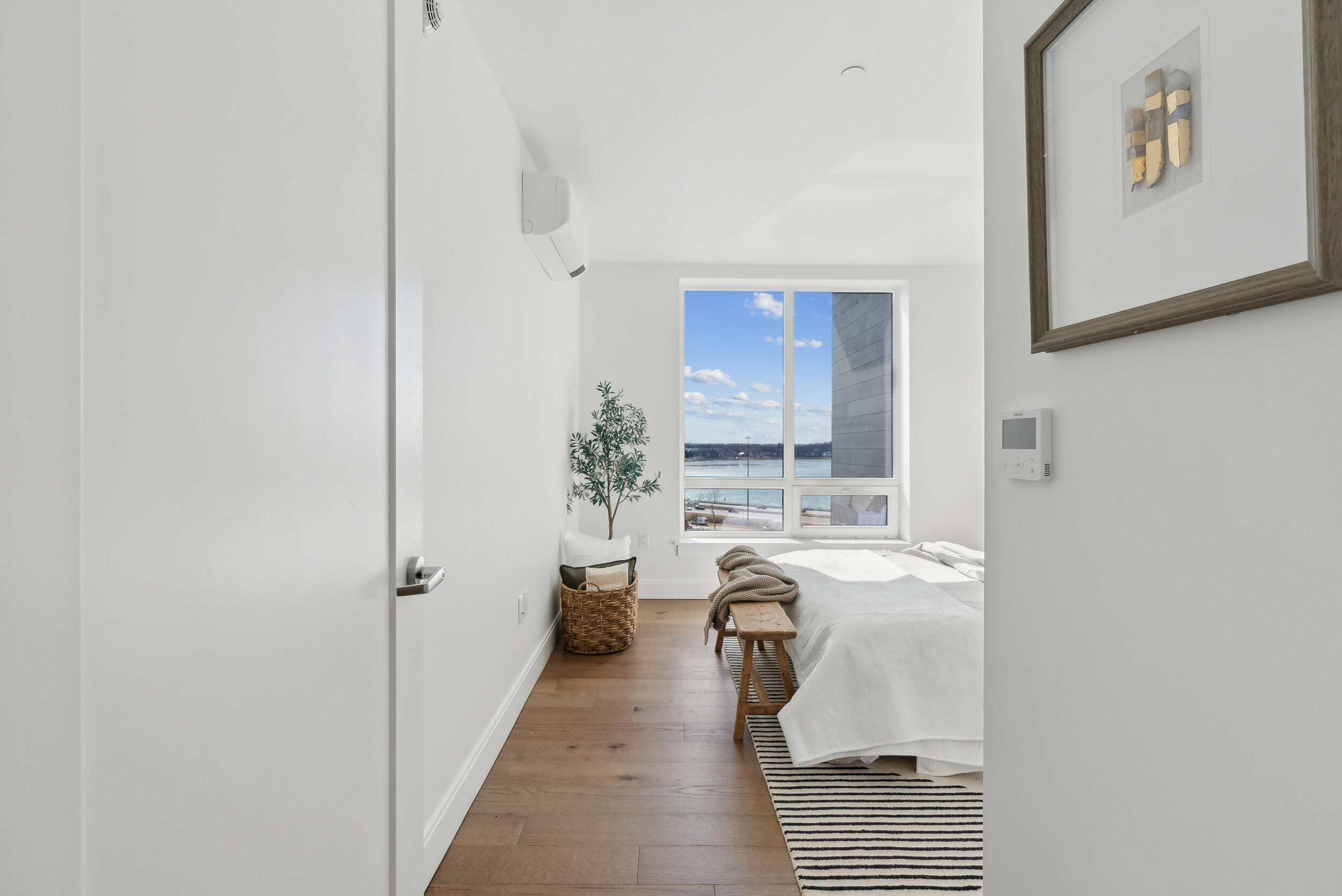 218 Washington Avenue, PH402
