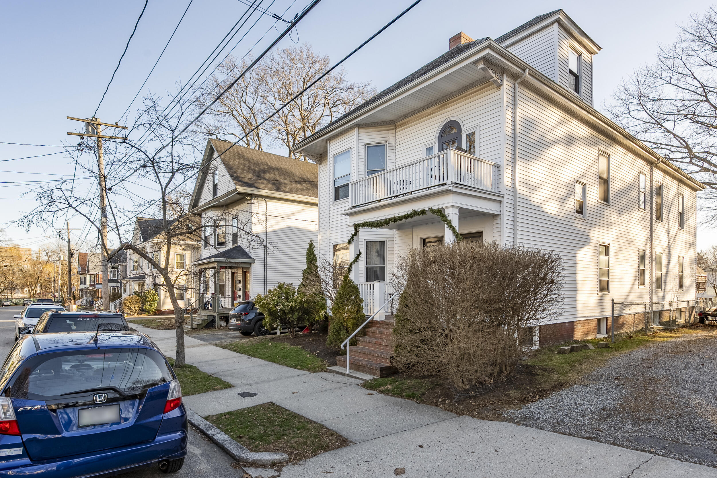 62 Roberts Street