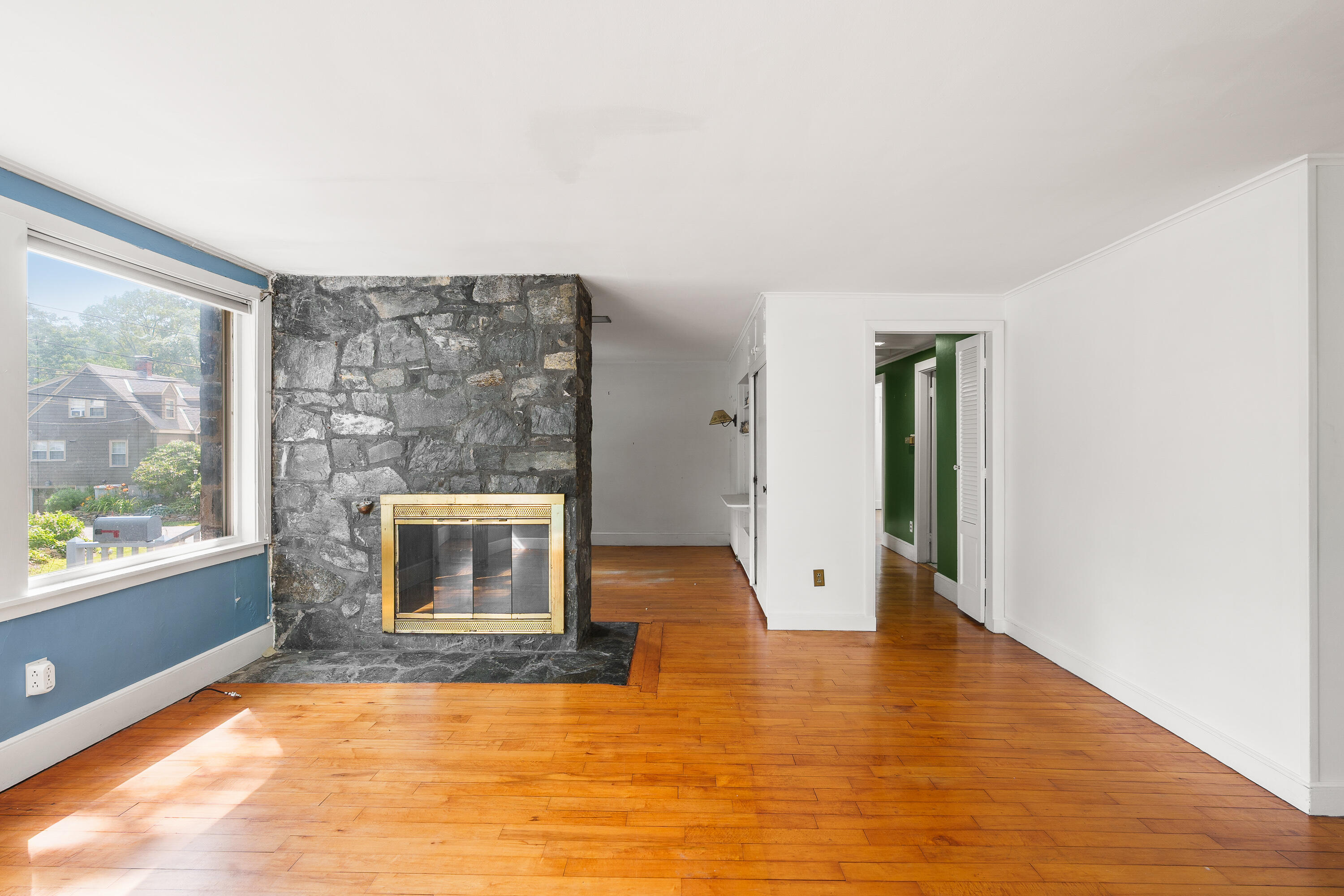 7 Rocky Knoll Road
