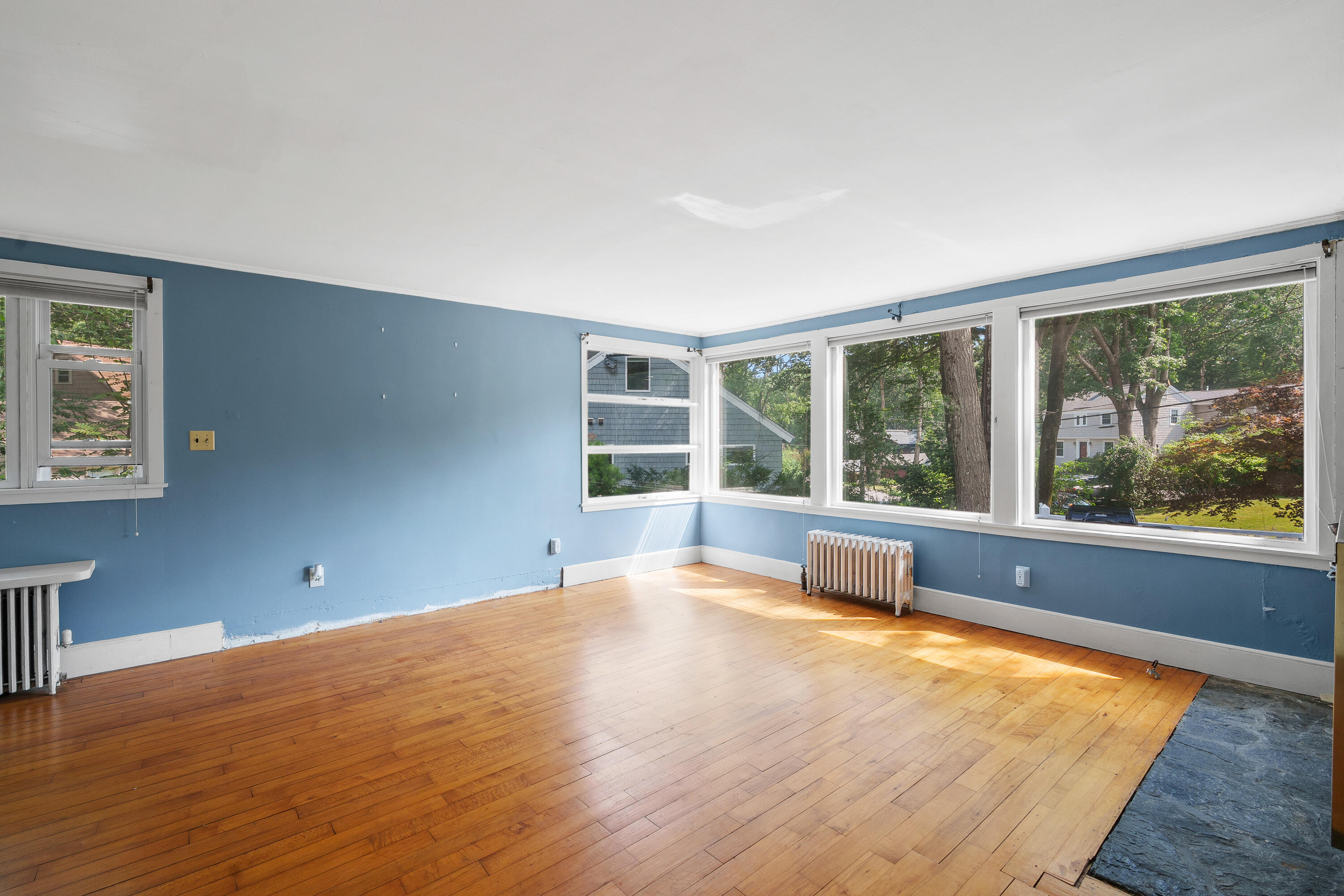 7 Rocky Knoll Road