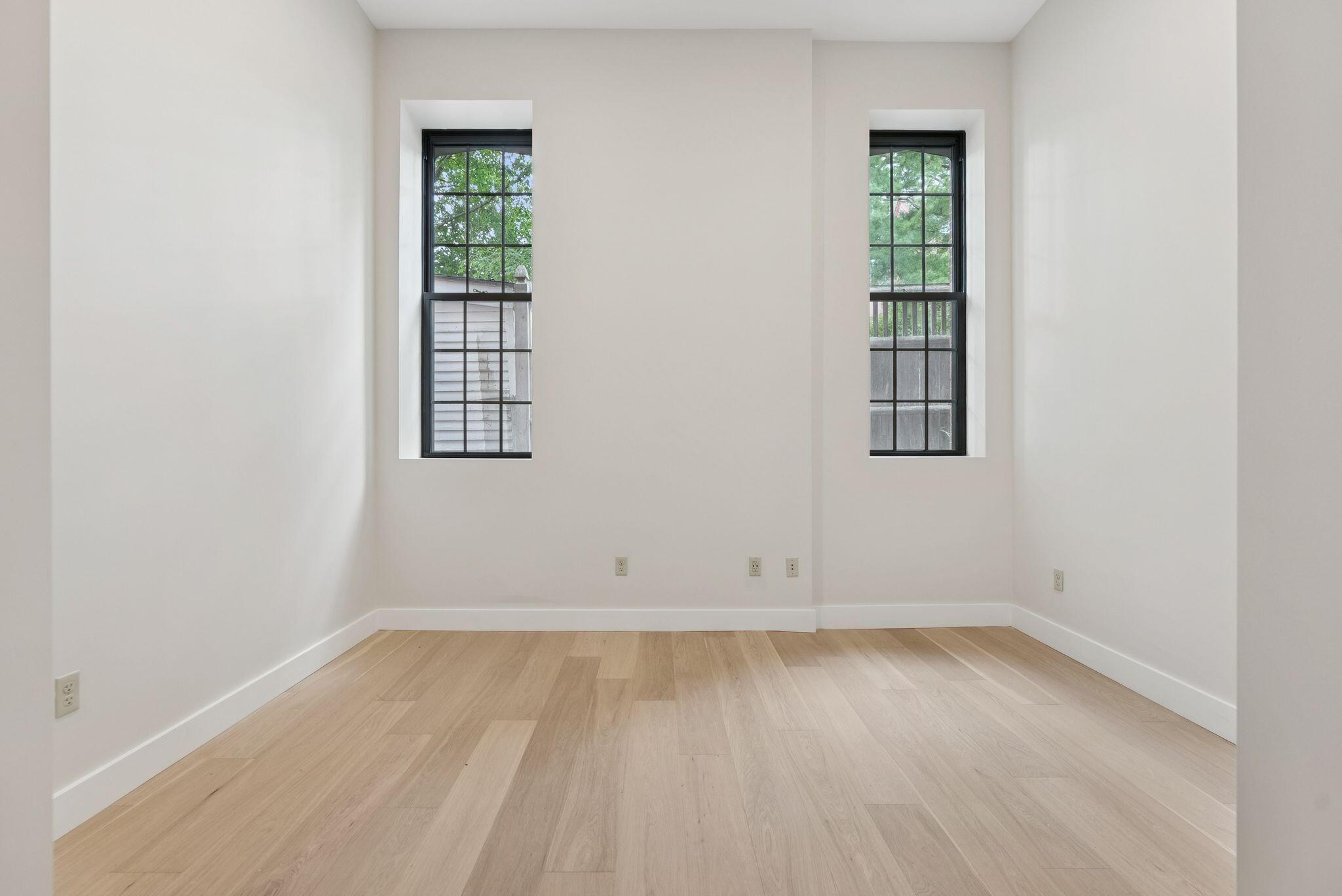 26 Thomas Street, 3