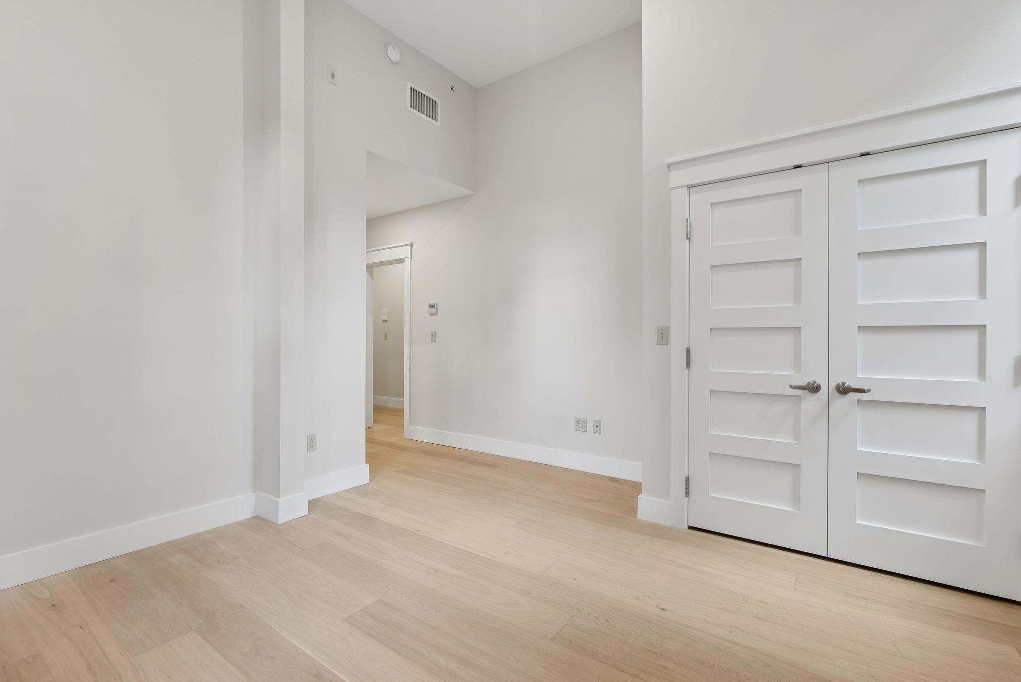 26 Thomas Street, 3